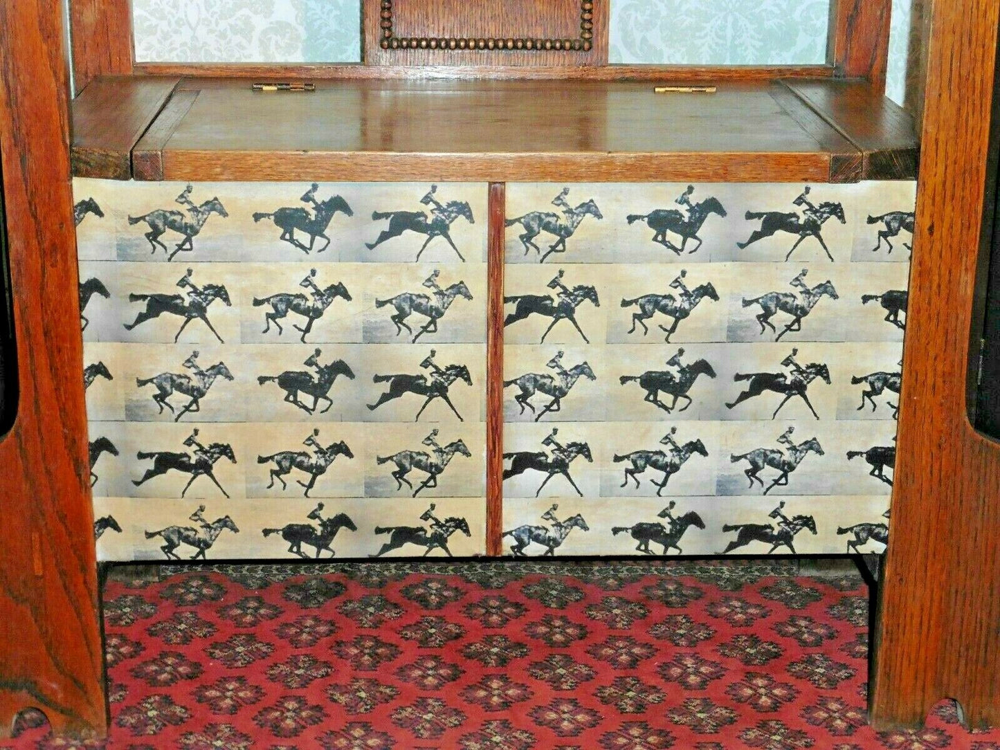 112.....Handsome Vintage Solid Oak Hall Seat Vintage Sick Stand