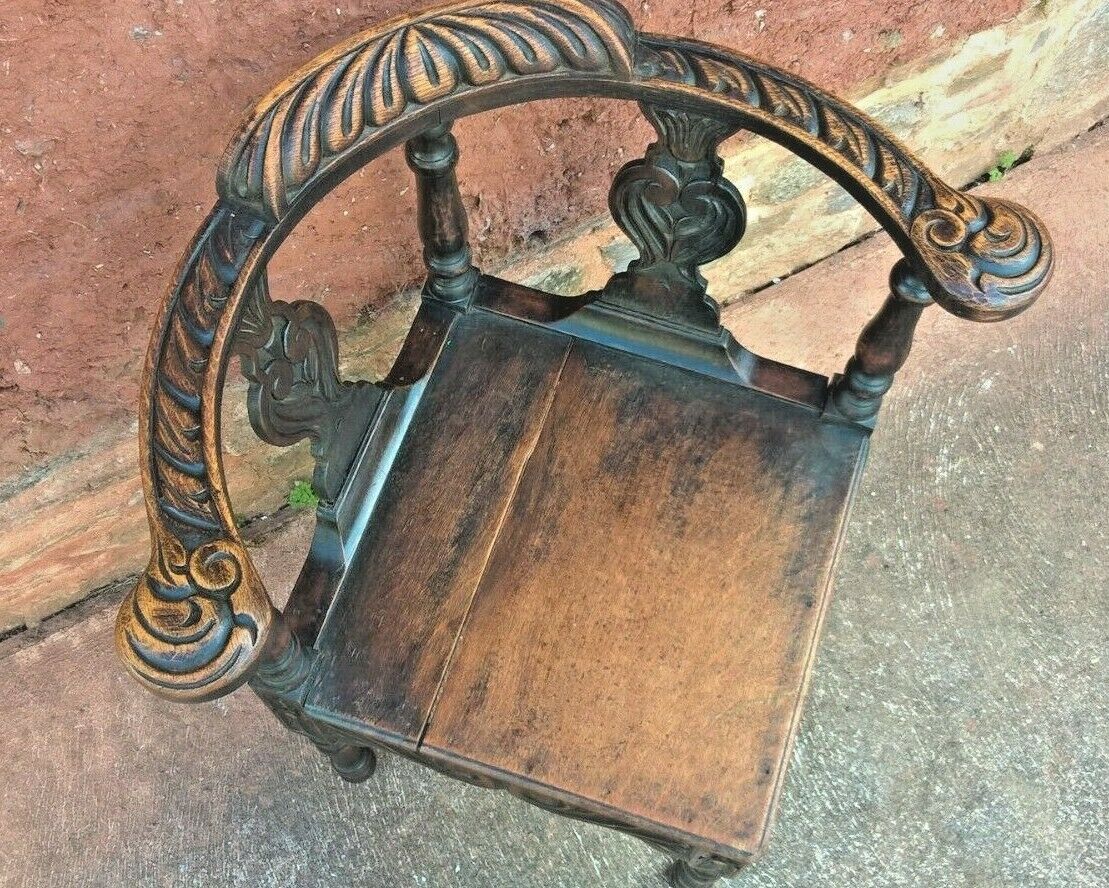 Gorgeous Antique Carved Oak Corner Chair