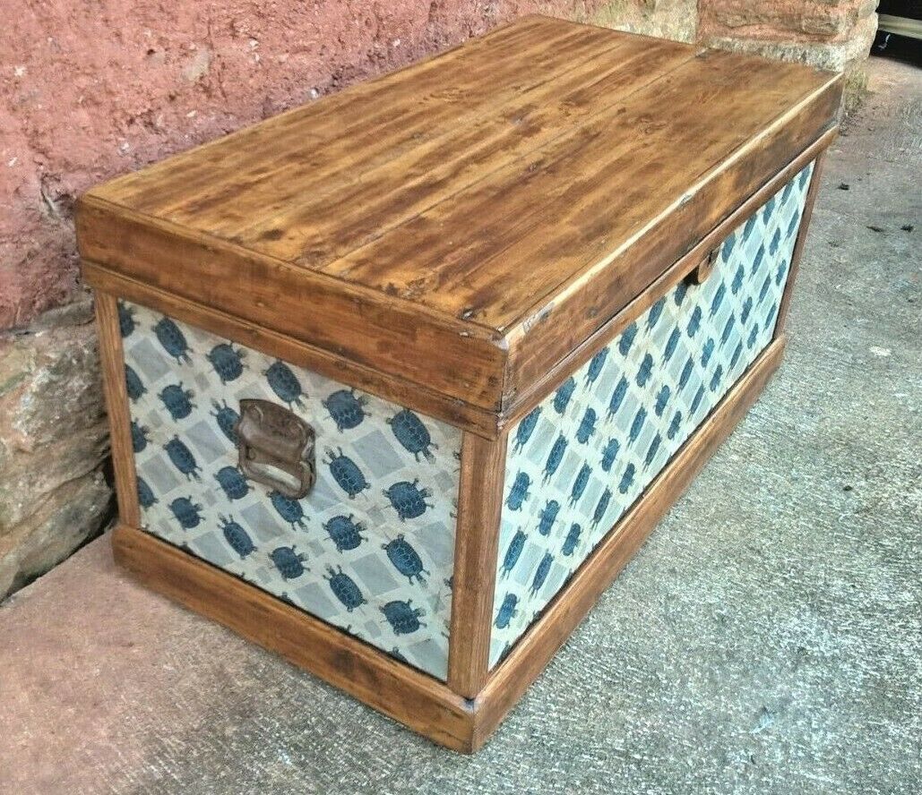 Fabulous Vintage Storage Chest / Blanket Box / Travel Trunk