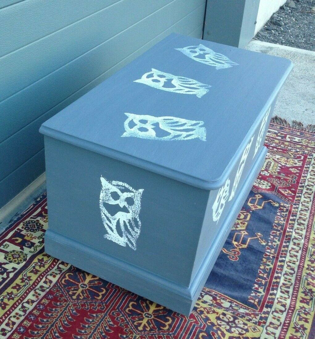 220.....Solid Pine Upcycled Blanket Chest / Upcycled Storage Chest ( SOLD )