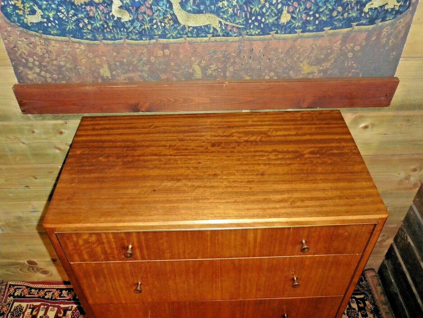 404.....Lovely Retro 4 Drawer Chest / Mid Century Modern Chest Of Drawers ( SOLD )