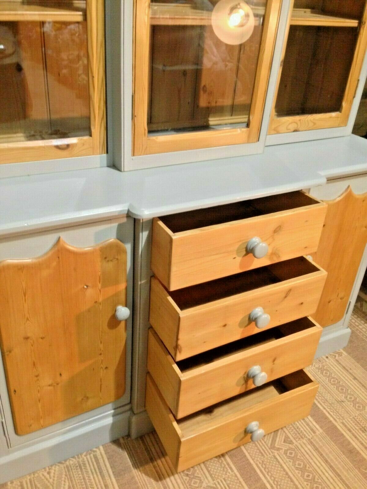 078.....Stunning Vintage Pine Dresser / Vintage Glazed Dresser ( sold )