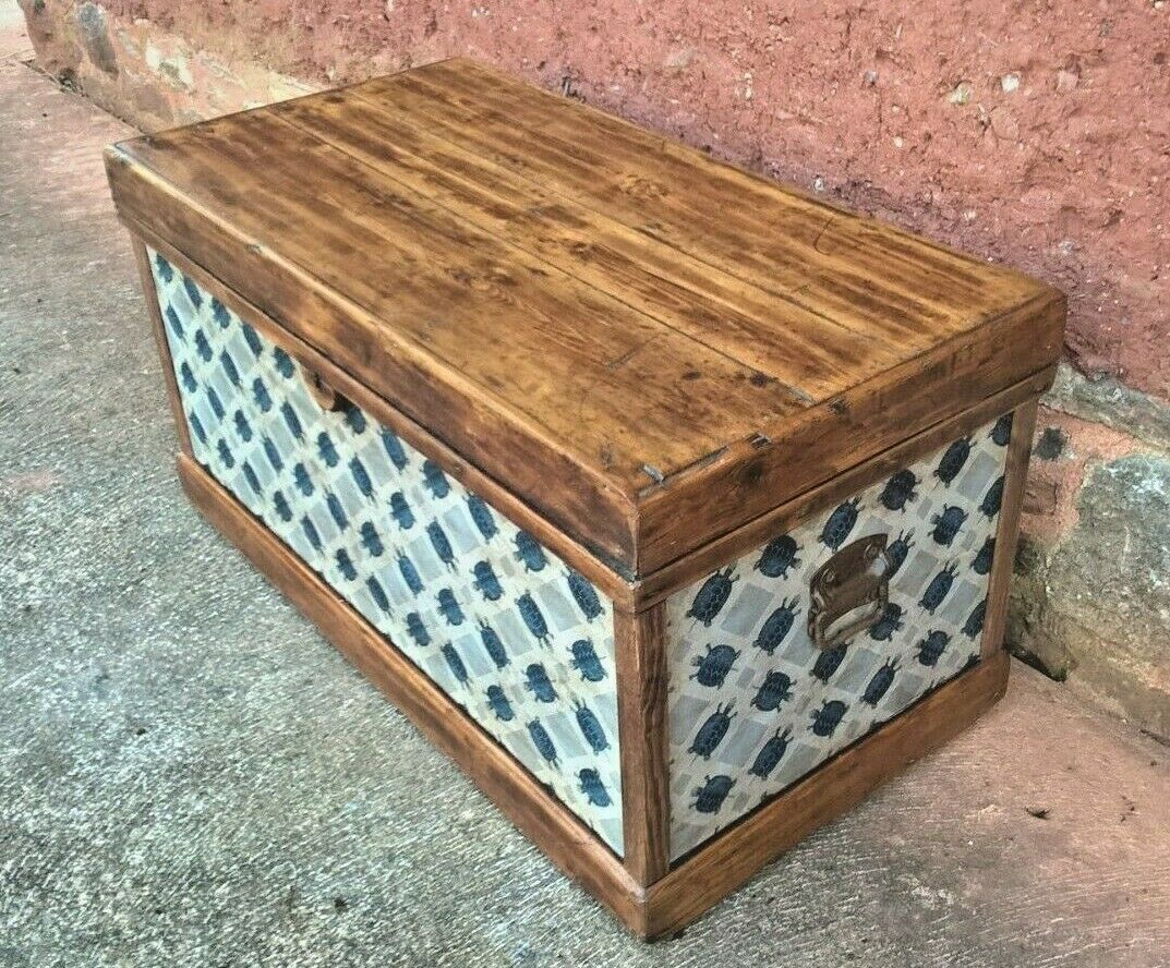Fabulous Vintage Storage Chest / Blanket Box / Travel Trunk