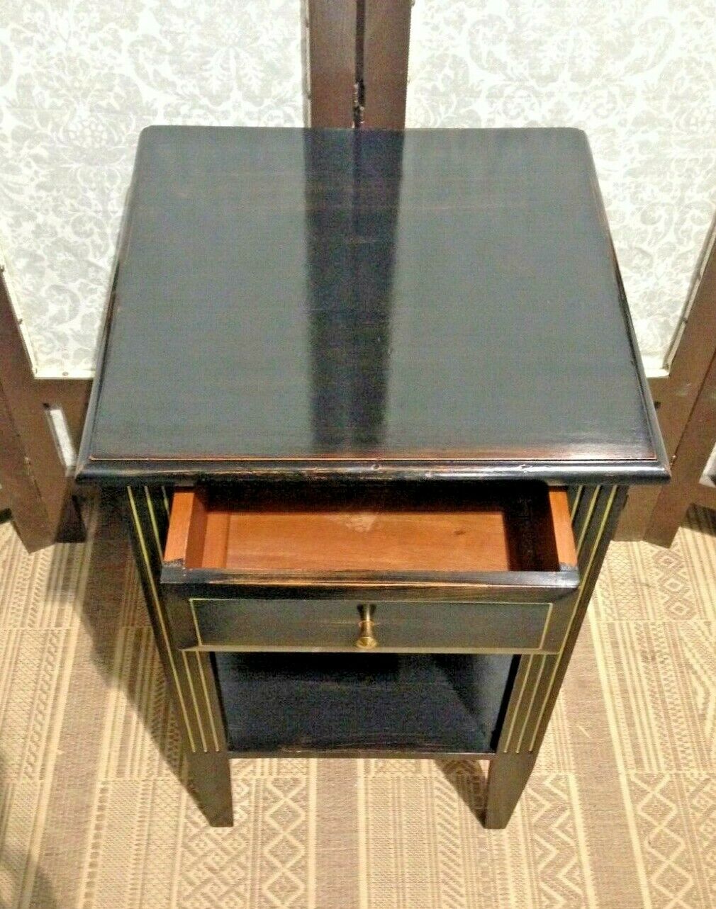 A Pair Of Vintage Empire Style Bedside Tables / Pair Of Lamp Tables