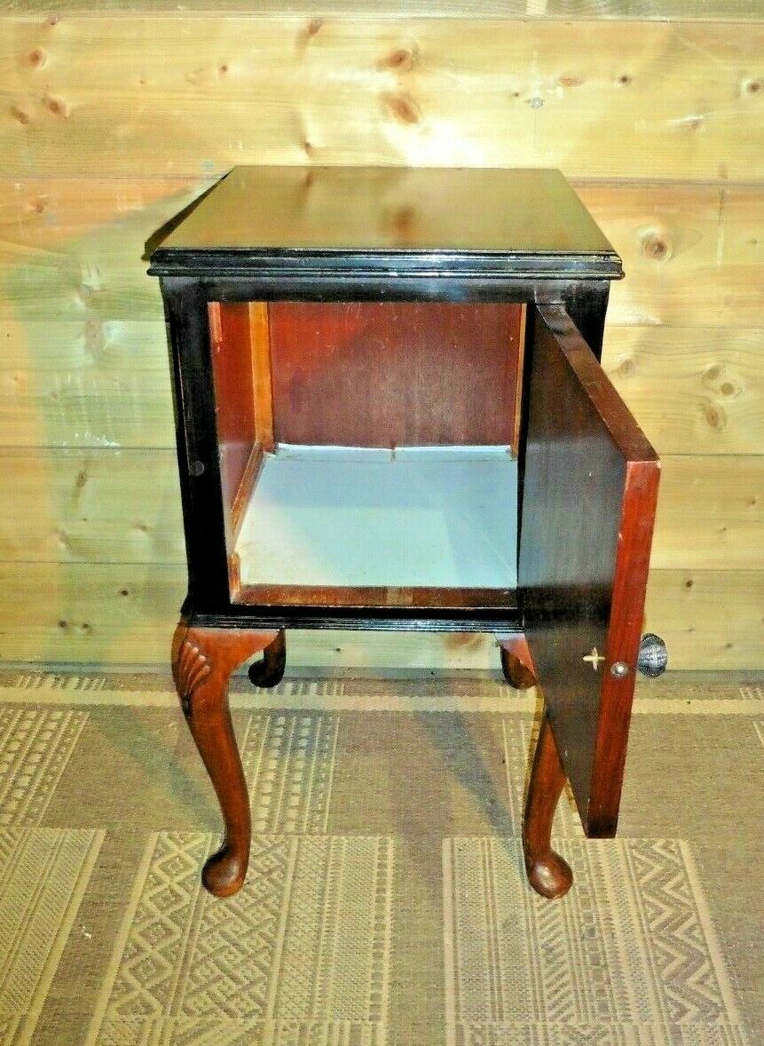 403.....Attractive Vintage Walnut Bedside Cabinet / Vintage Bedside Table ( SOLD )