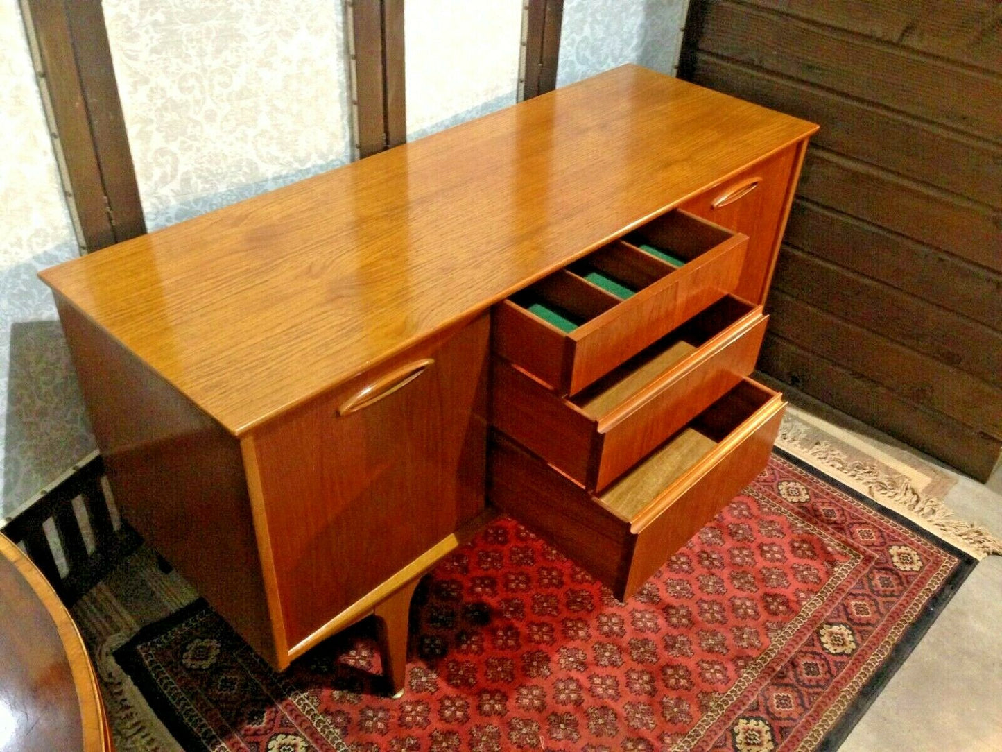 Retro Sideboard By Jentique / Compact Vintage Teak Sideboard