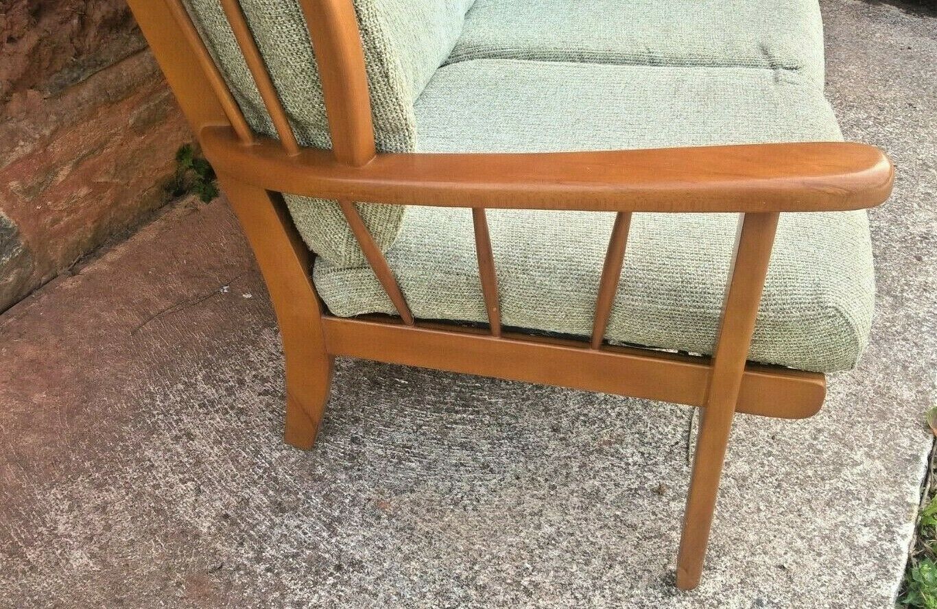 Vintage Retro Sofa By Parker Knoll Stylish Retro Sofa