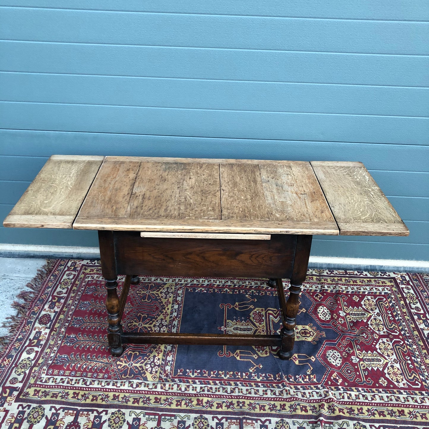 Lovely Rustic Oak Coffee Table / Vintage Extending Side Table ( SOLD )