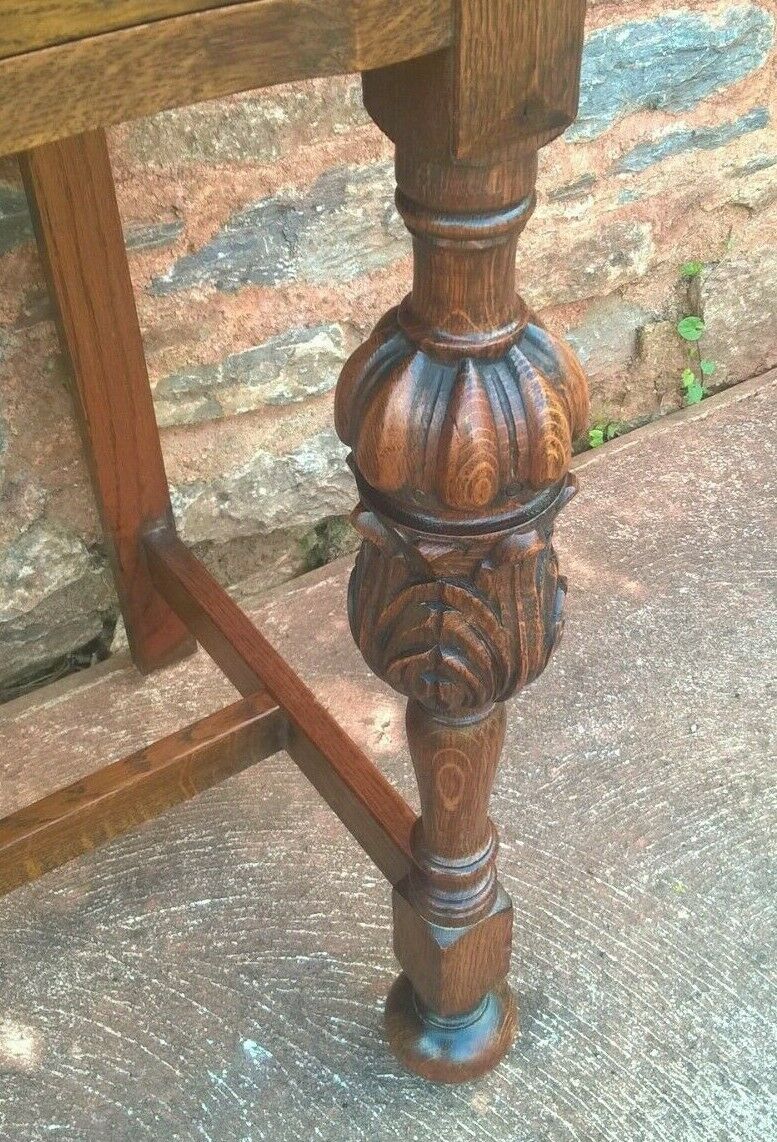 Superb Carved Oak Side Table / Vintage Writing Table