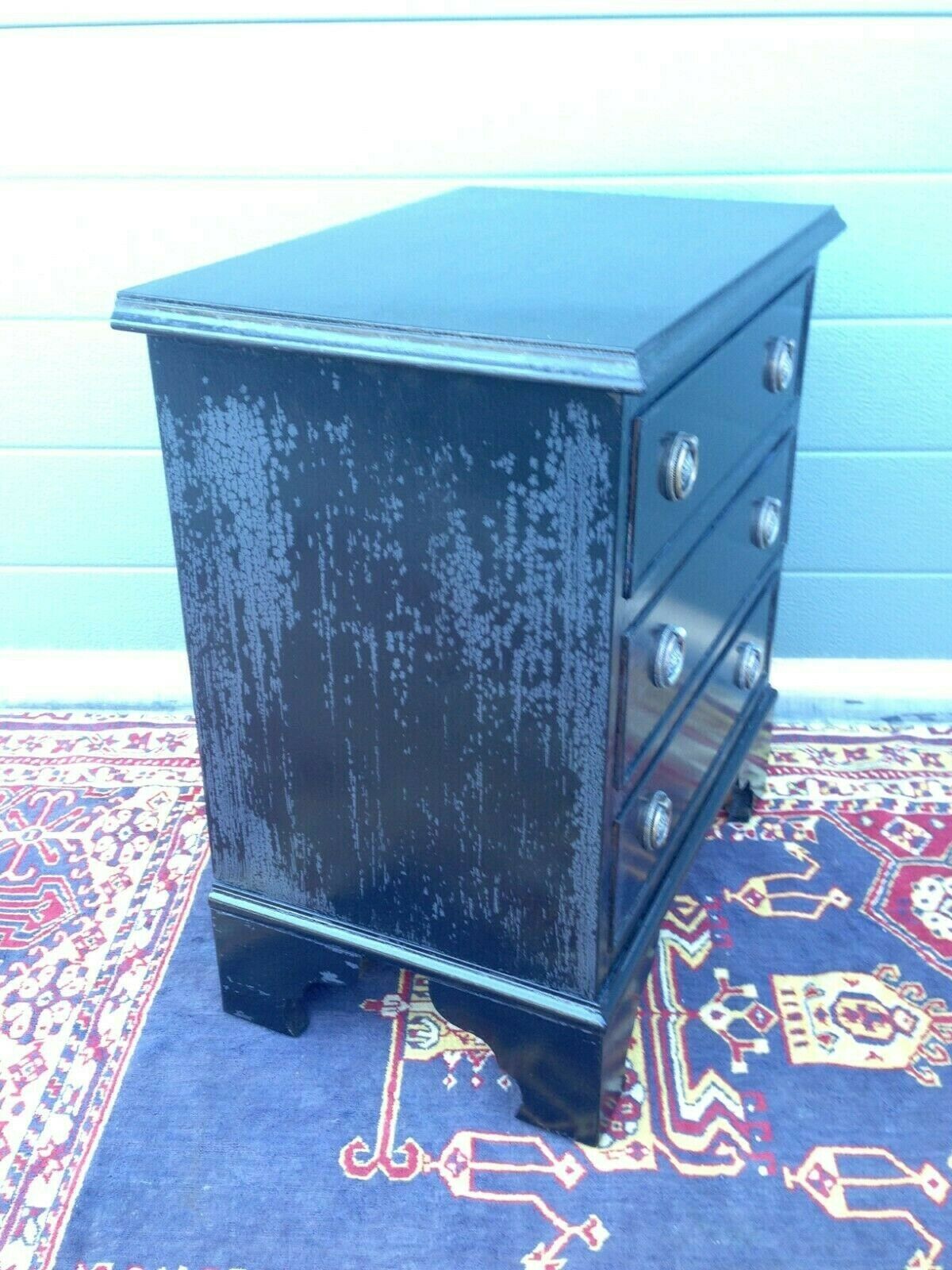 230.....Bedside Cabinets / Pair Of Refinished Vintage Bedside Chests