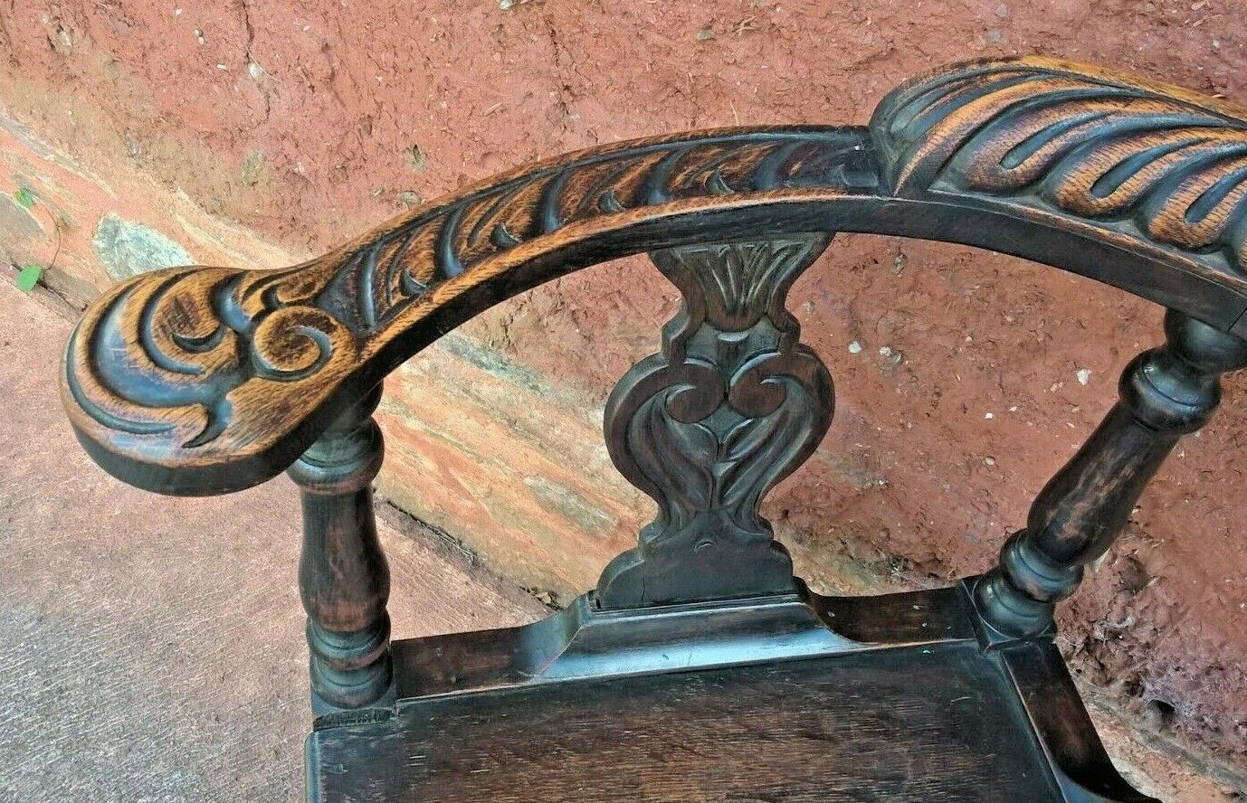 Gorgeous Antique Carved Oak Corner Chair