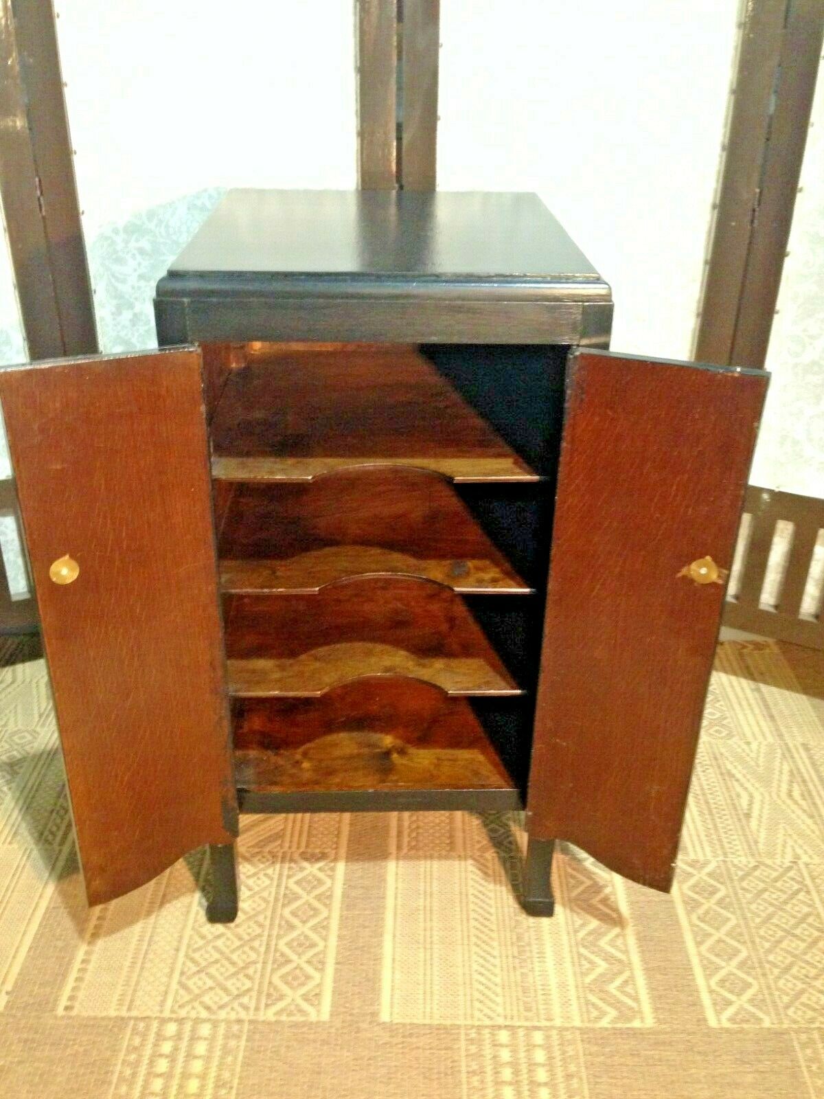 Upcycled Music Cabinet / Bedside Lamp Table