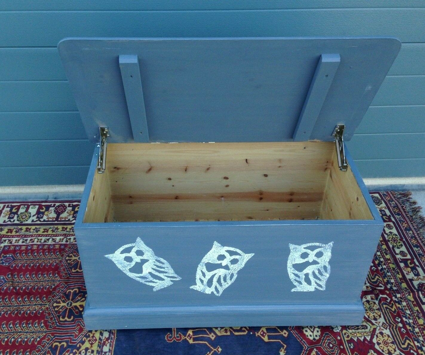 220.....Solid Pine Upcycled Blanket Chest / Upcycled Storage Chest ( SOLD )