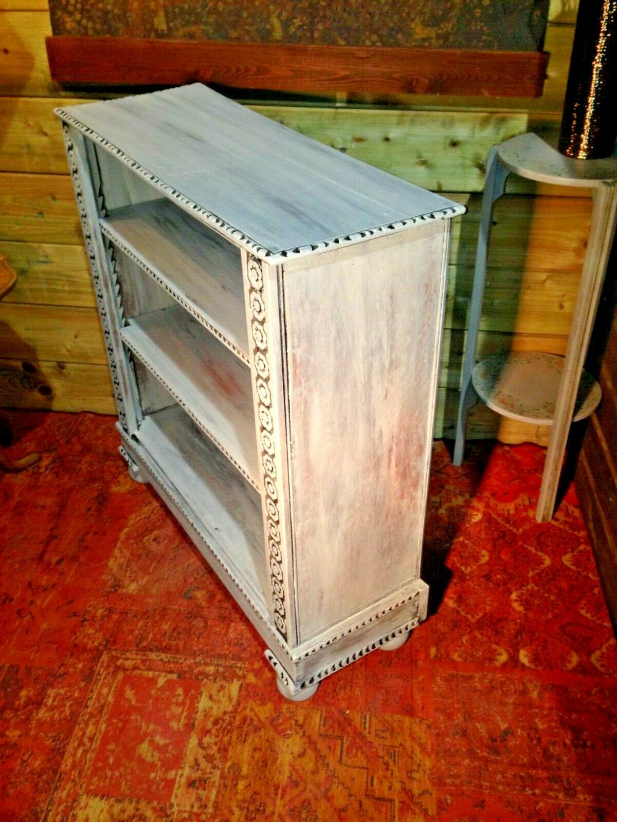 414.....Stunning Carved Oak Bookcase / Antique Oak Bookshelves