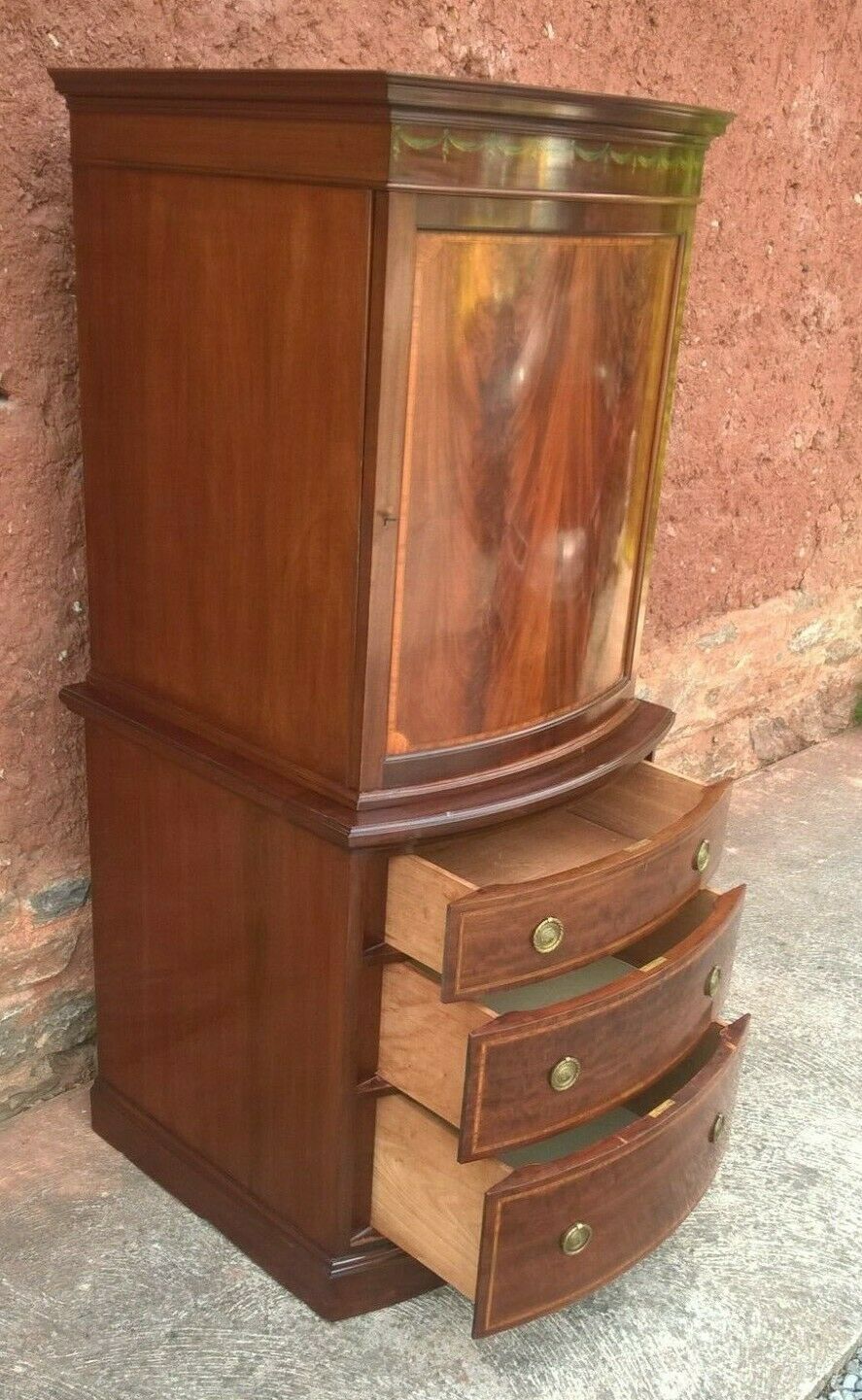 321.....Stunning Vintage Cabinet On Chest Drinks Cabinet