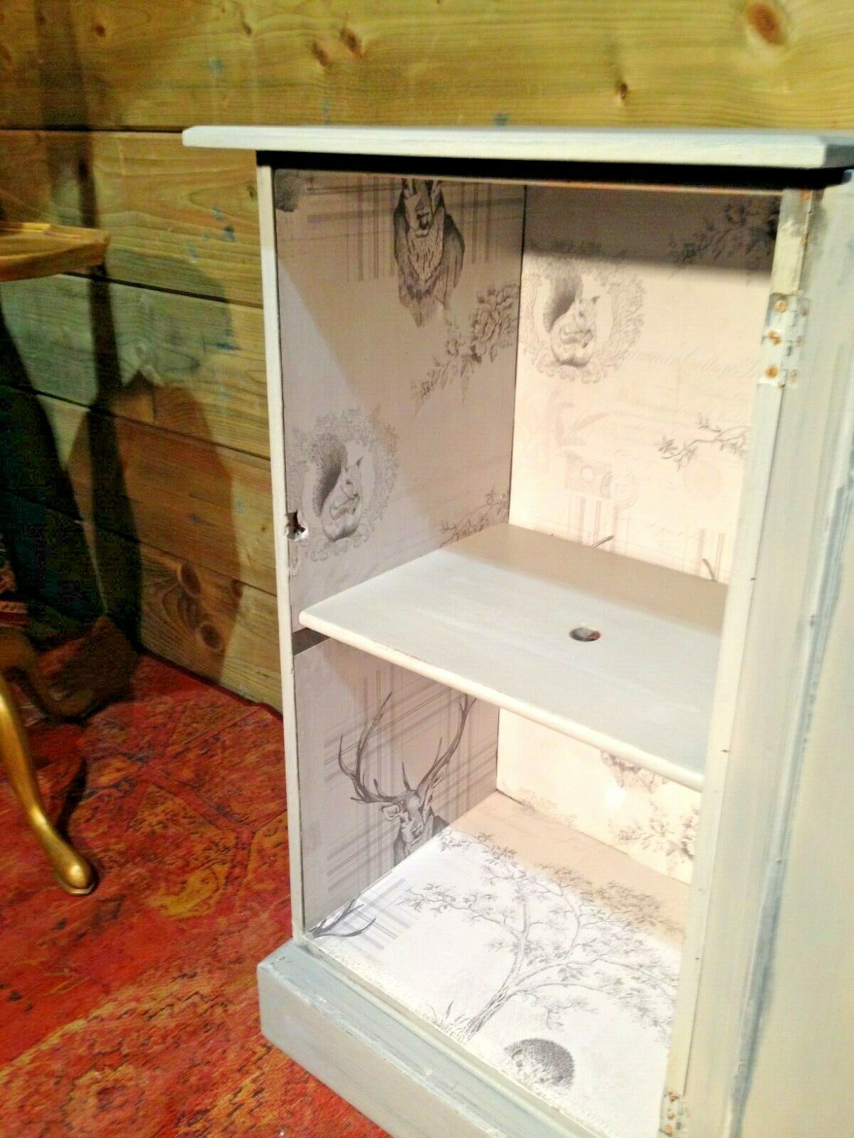 413.....Vintage Upcycled Bedside Cabinet / Vintage Bedside Cupboard