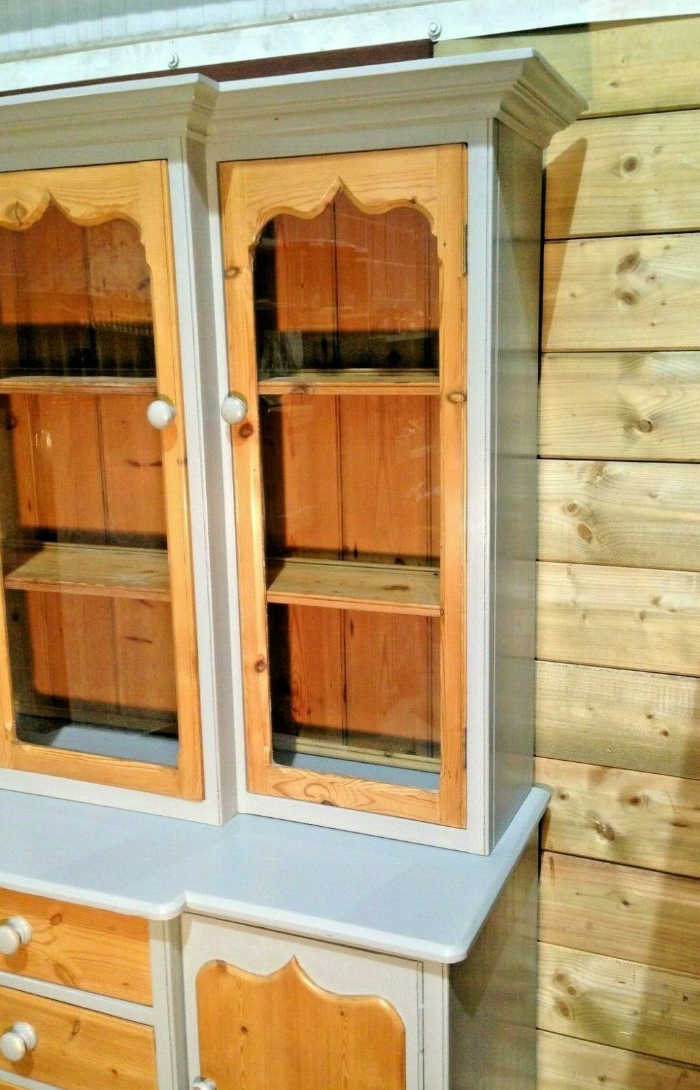 078.....Stunning Vintage Pine Dresser / Vintage Glazed Dresser ( sold )