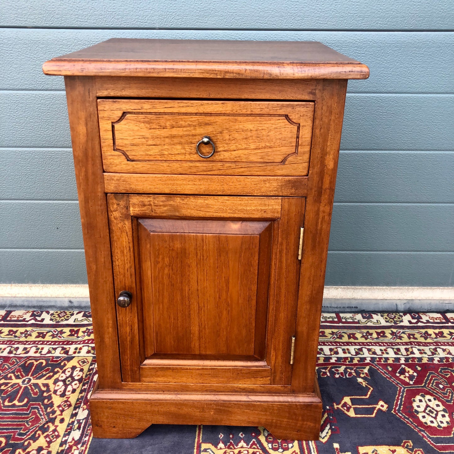 A Pair Of Solid Teak Vintage Bedside Cabinets / Vintage Bedside Tables ( SOLD )
