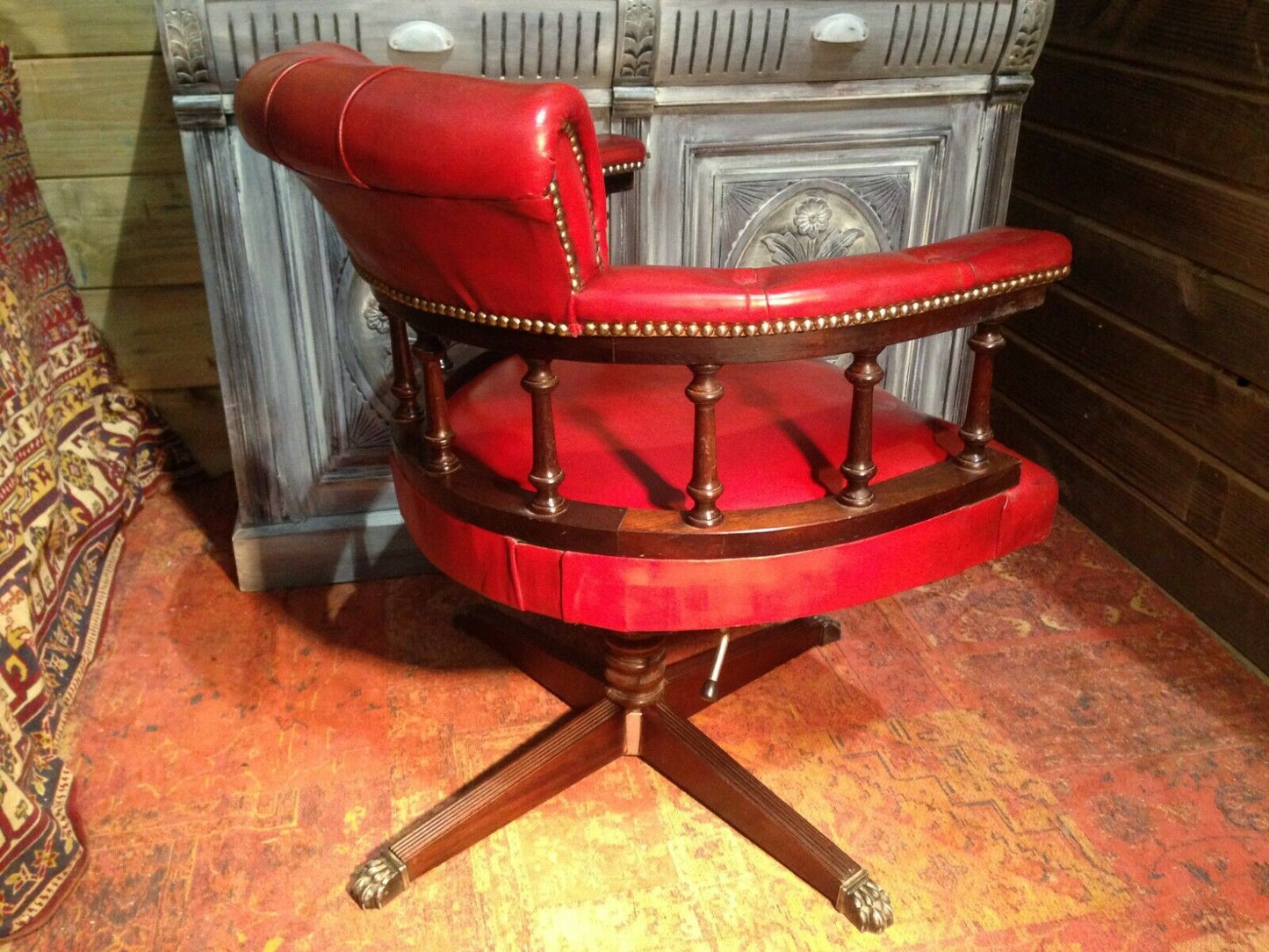 237.....Vintage Leather Captains Chair / Vintage Leather Revolving Desk Chair