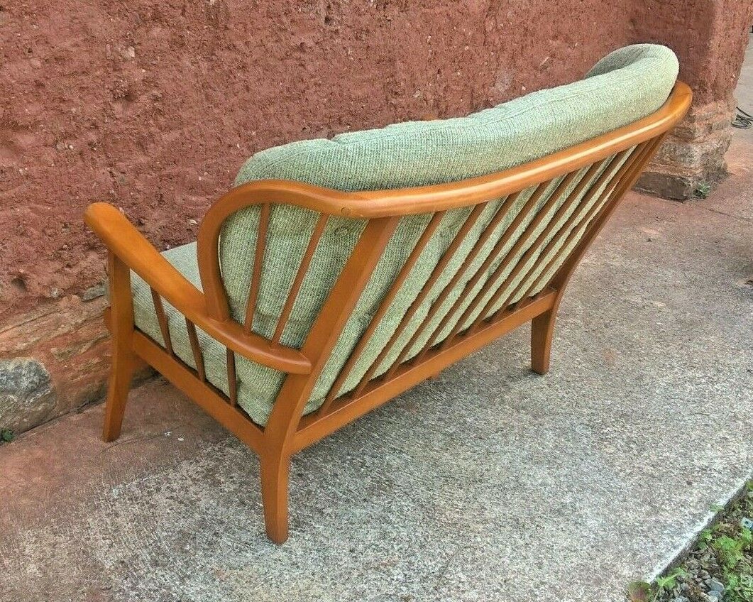 Vintage Retro Sofa By Parker Knoll Stylish Retro Sofa