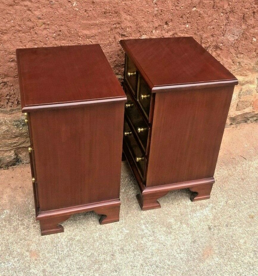 Pair Of Mahogany Bedside Chests Vintage Bedside Tables