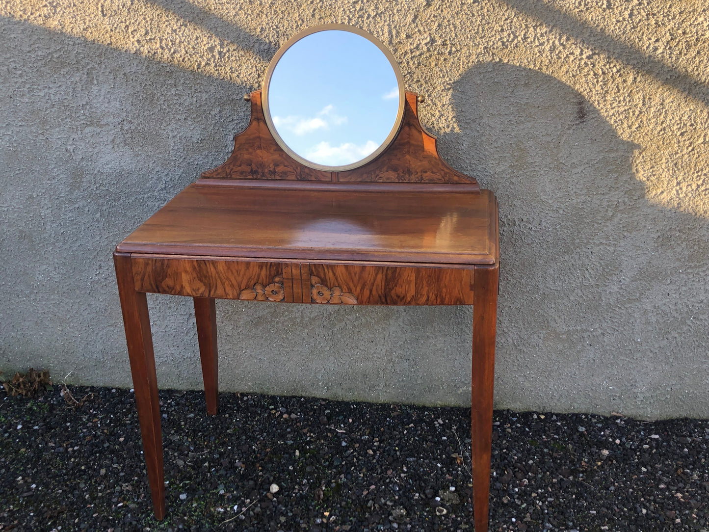 Photos dressing table