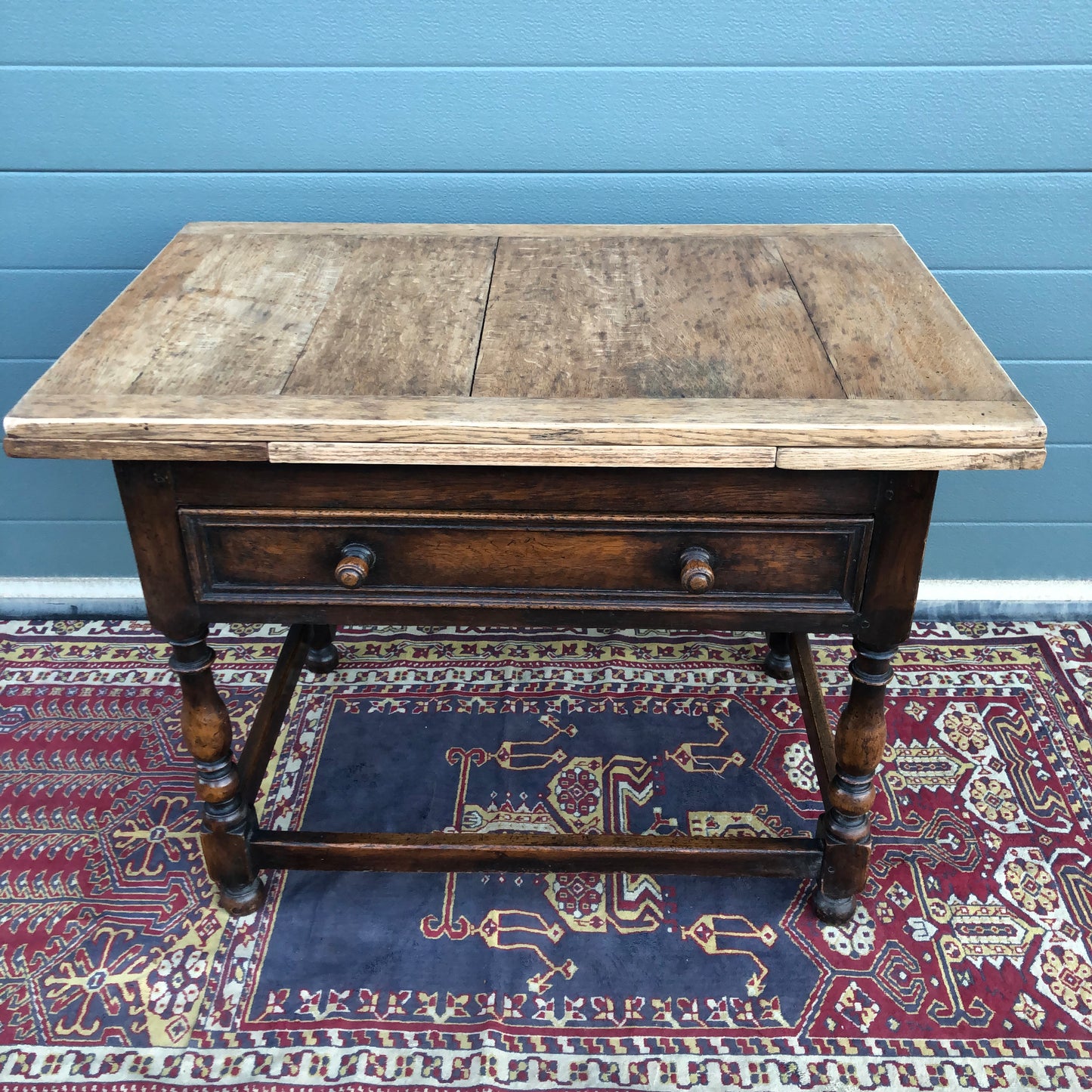 Lovely Rustic Oak Coffee Table / Vintage Extending Side Table ( SOLD )