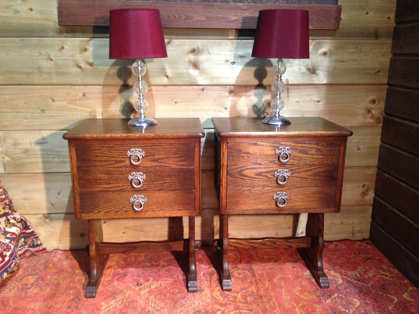 Pair Of Vintage Oak Bedside Chests / Old Charm Style Bedside Chests