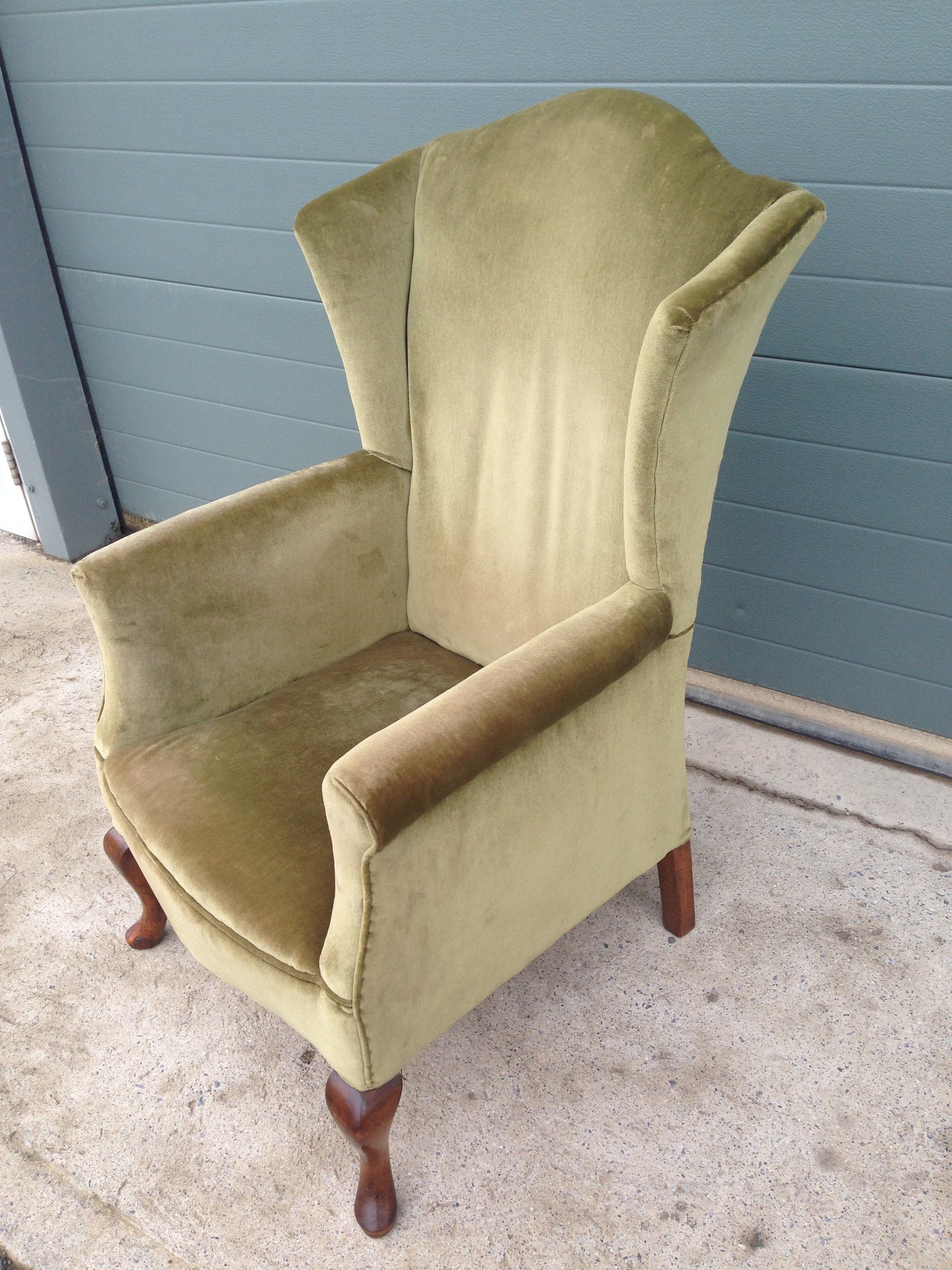 Vintage Wing Armchair / Vintage Library Chair