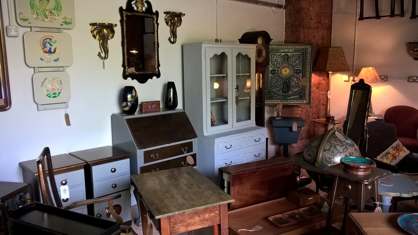 Stunning Oak Overmantel Mirror