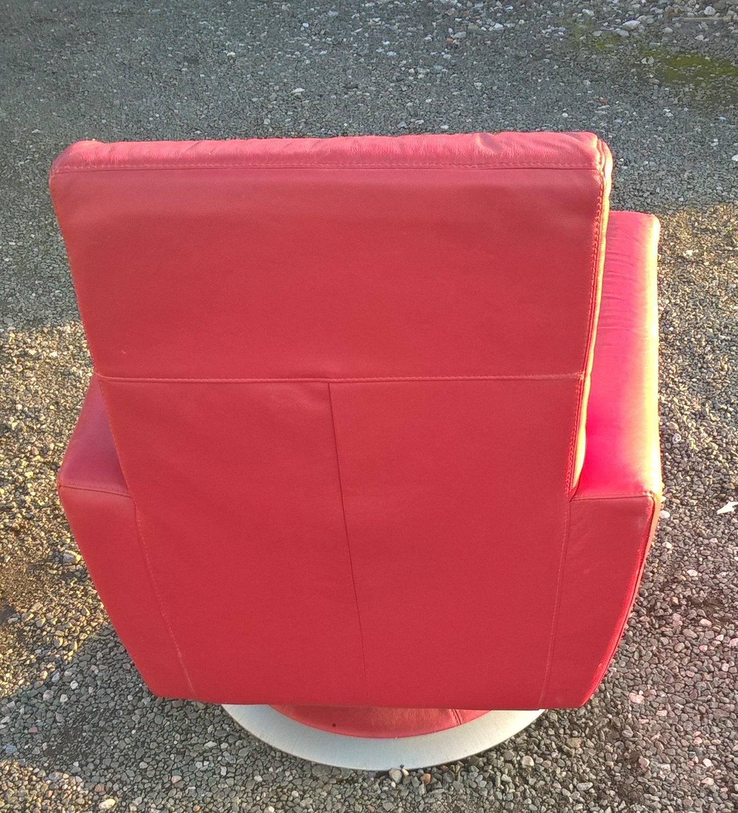 Retro Style Leather Swivel Armchair