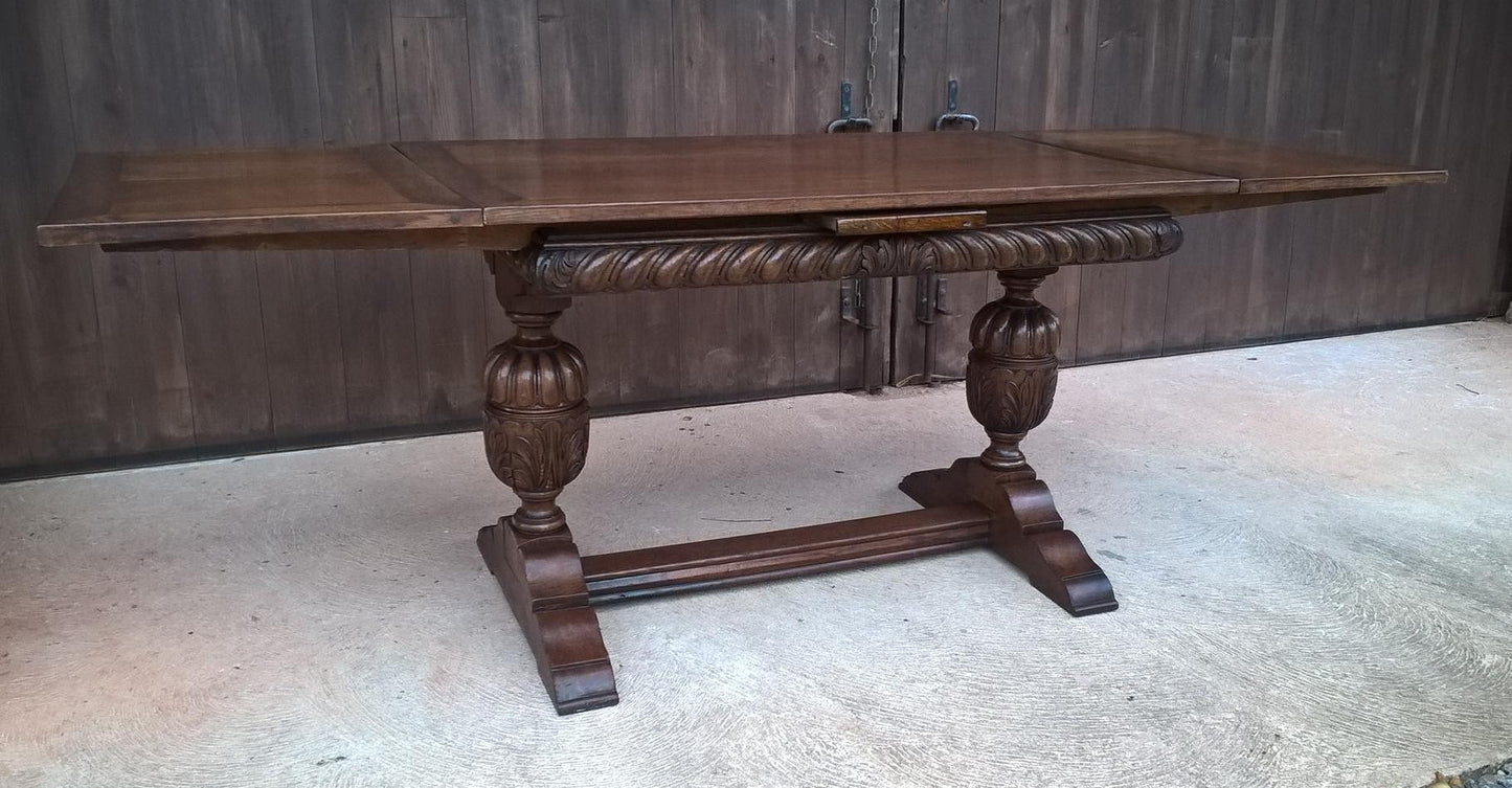 Vintage Large Solid Oak Drawleaf Dining Table