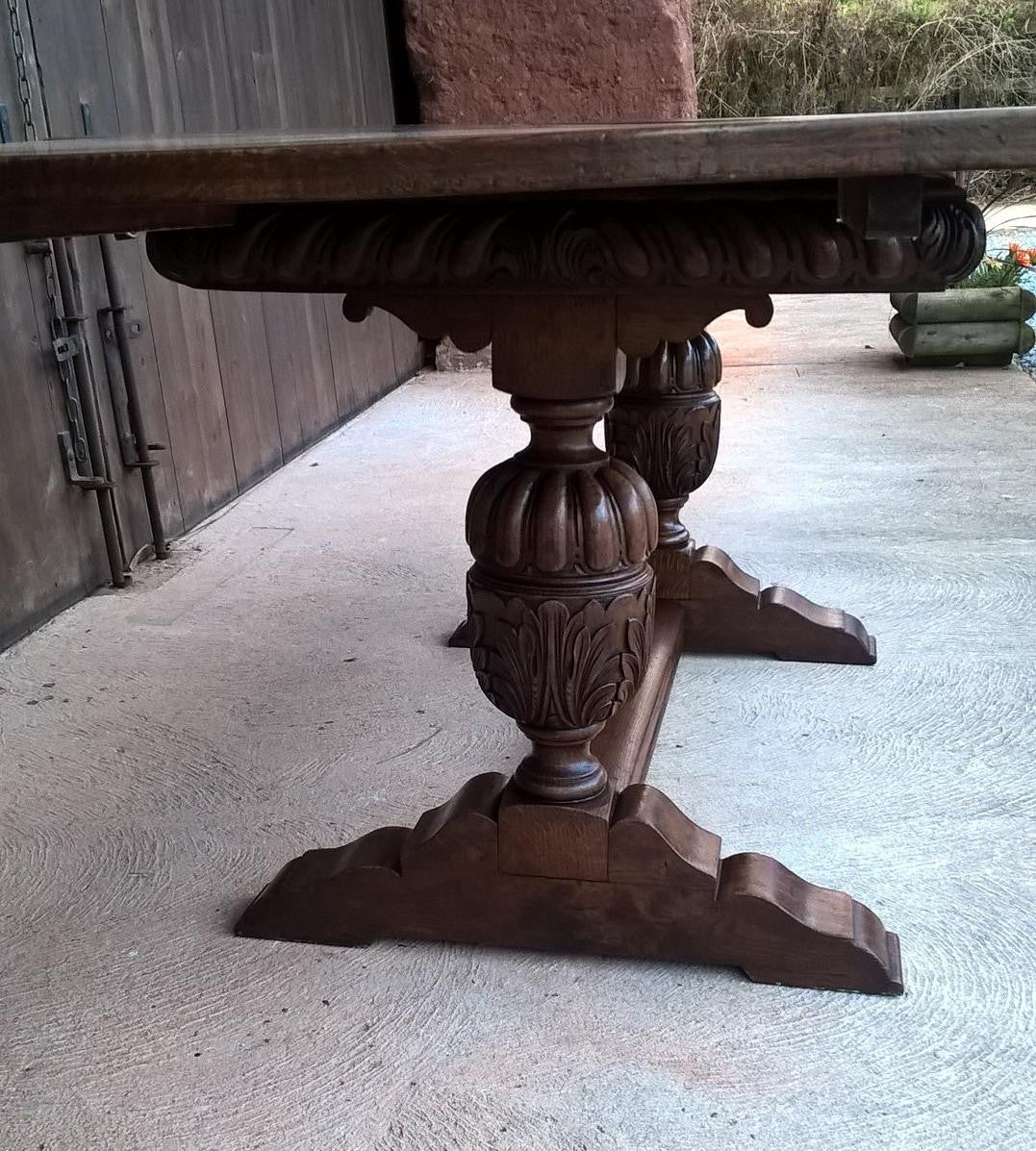 Vintage Large Solid Oak Drawleaf Dining Table