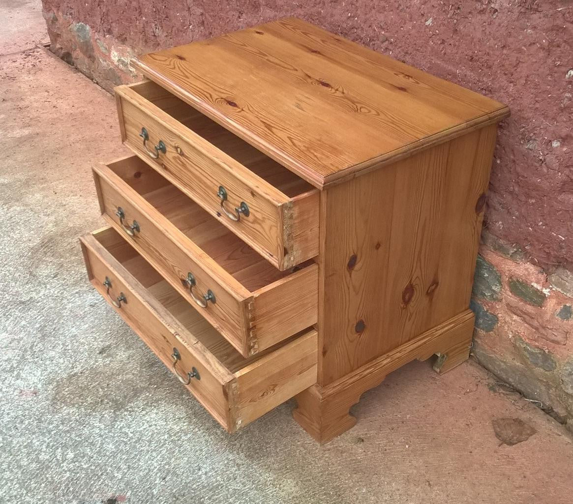 339.....Vintage Solid Pine Chest Of Drawers ( SOLD )