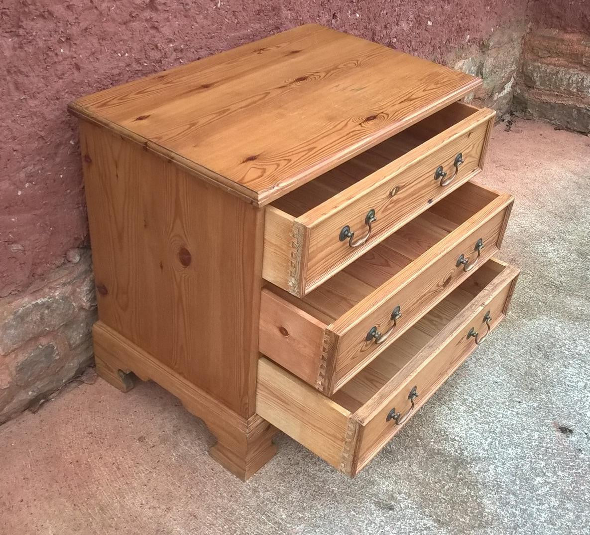 339.....Vintage Solid Pine Chest Of Drawers ( SOLD )