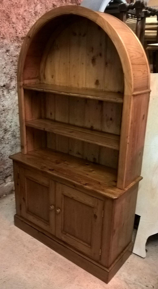 Vintage Pine Dresser / Dutch Dresser