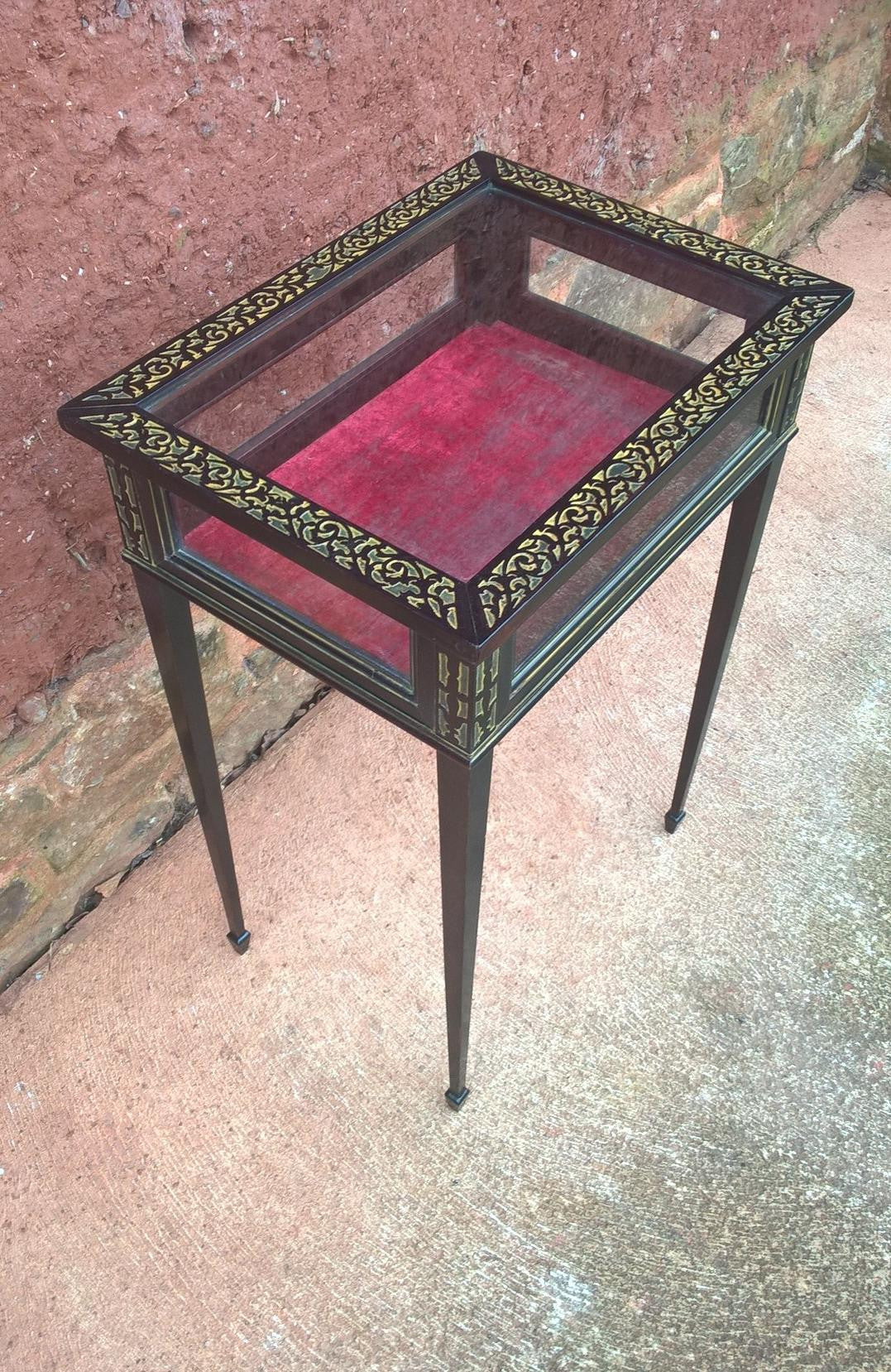 Edwardian Bijouterie Display Table