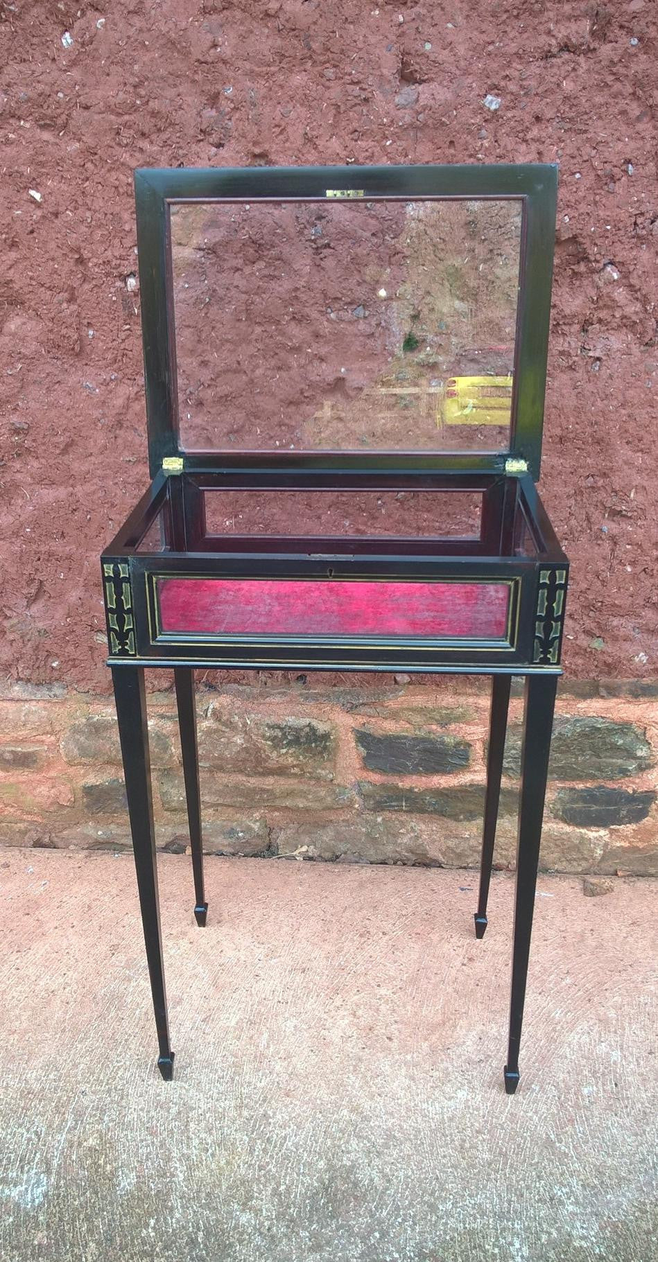 Edwardian Bijouterie Display Table