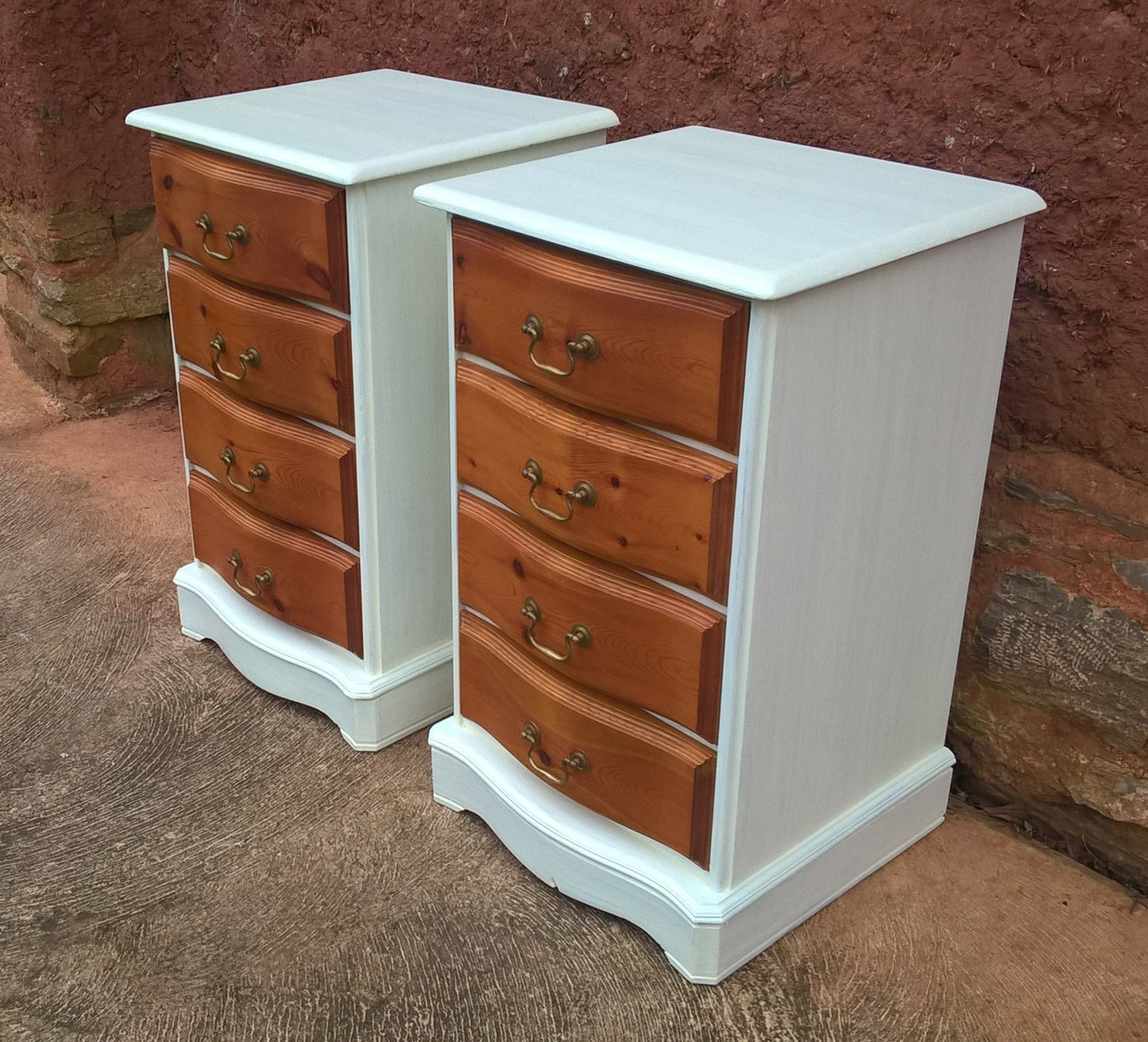 Pair Of Vintage Pine Bedside Chests / Bedside Cabinets