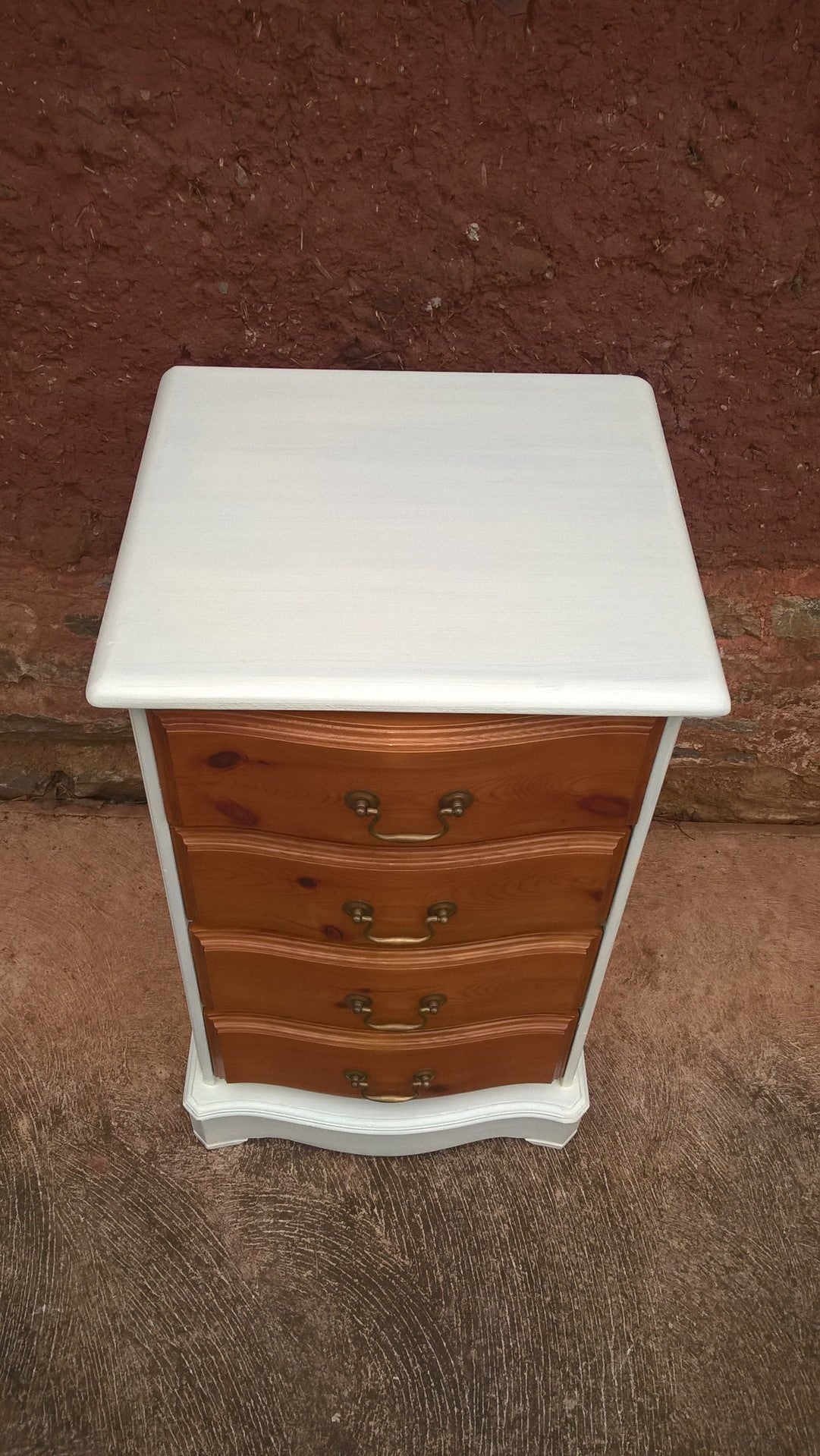 Pair Of Vintage Pine Bedside Chests / Bedside Cabinets