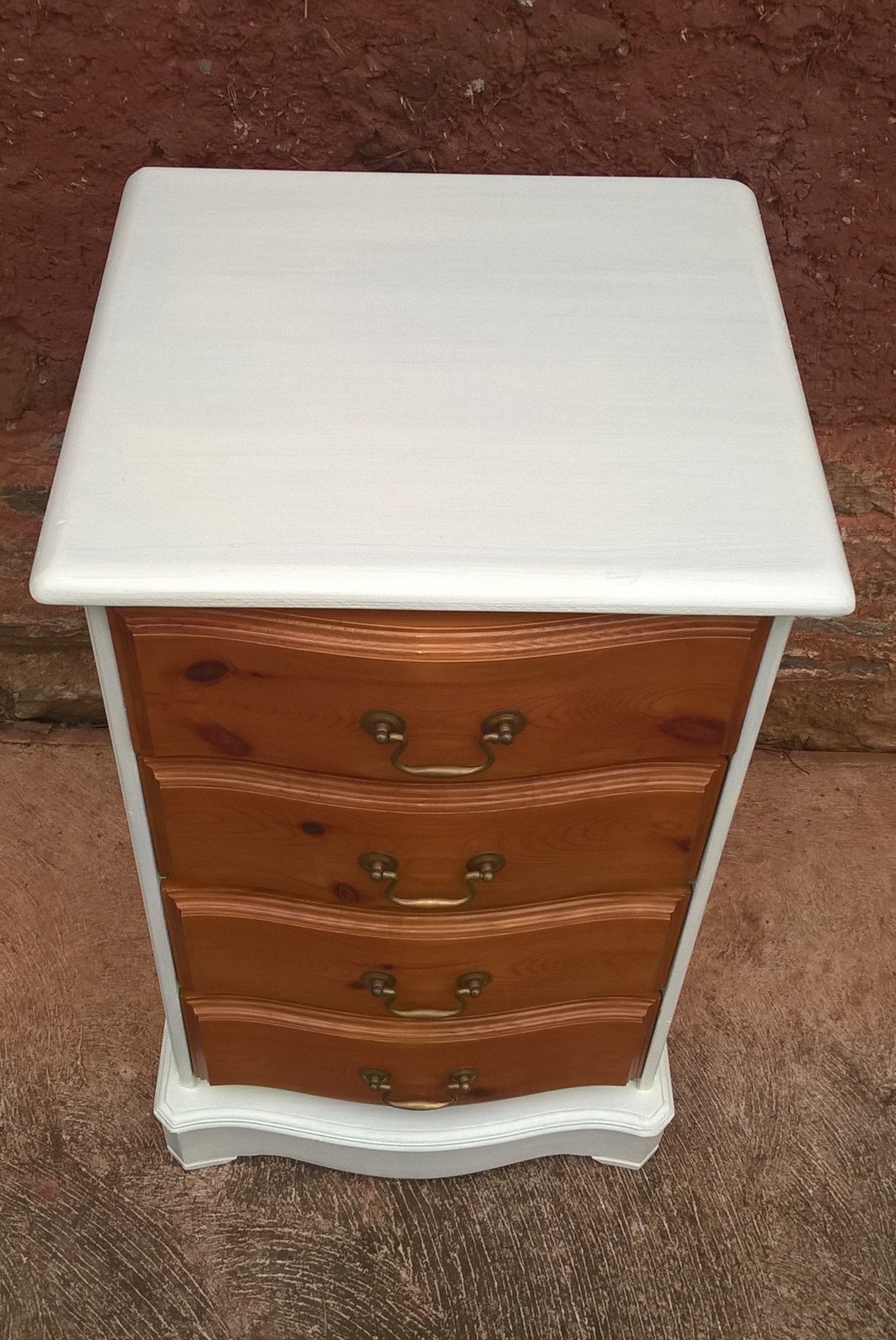 Pair Of Vintage Pine Bedside Chests / Bedside Cabinets