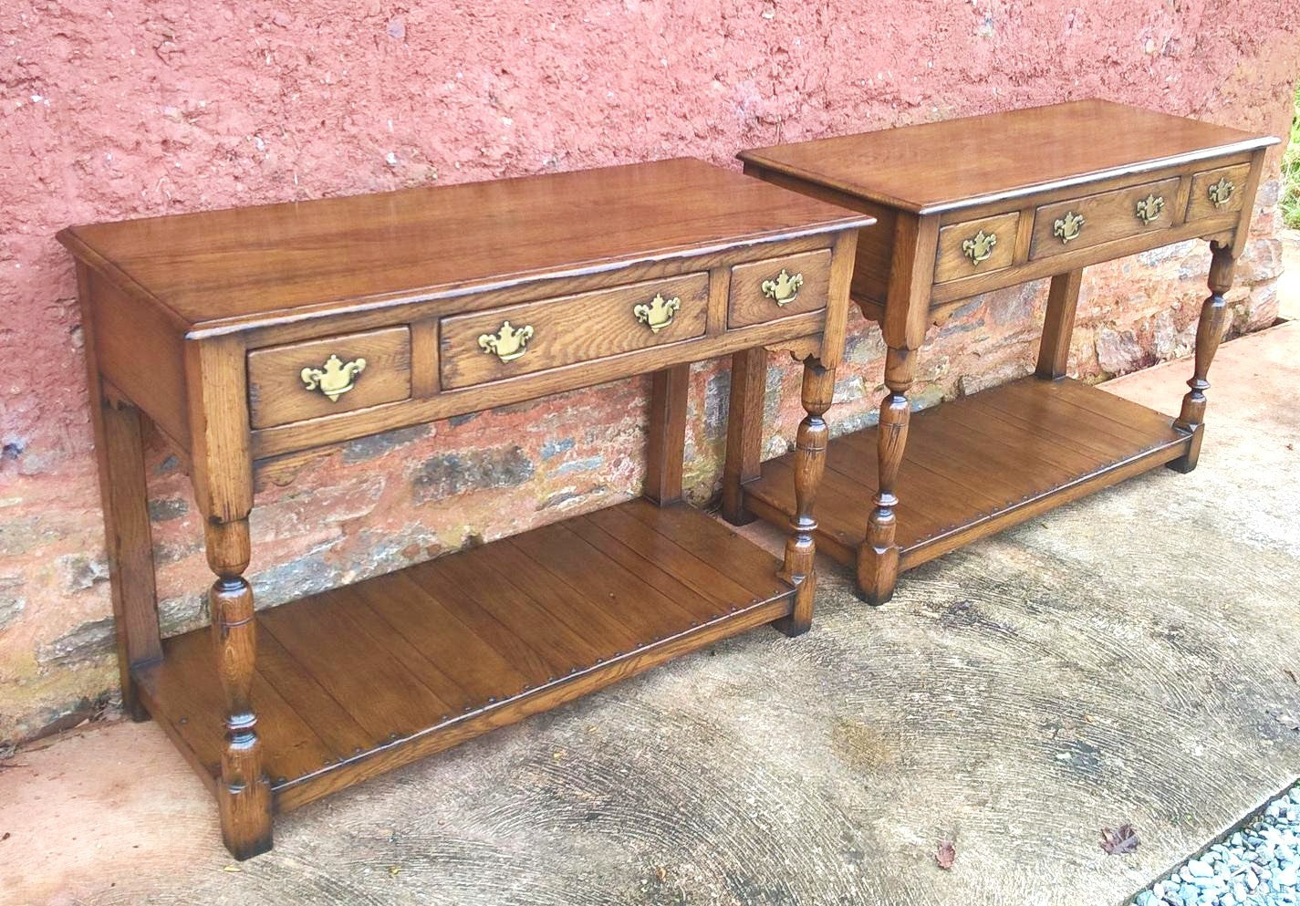 Fabulous Pair Of Vintage Solid Oak Side Tables / Serving Tables