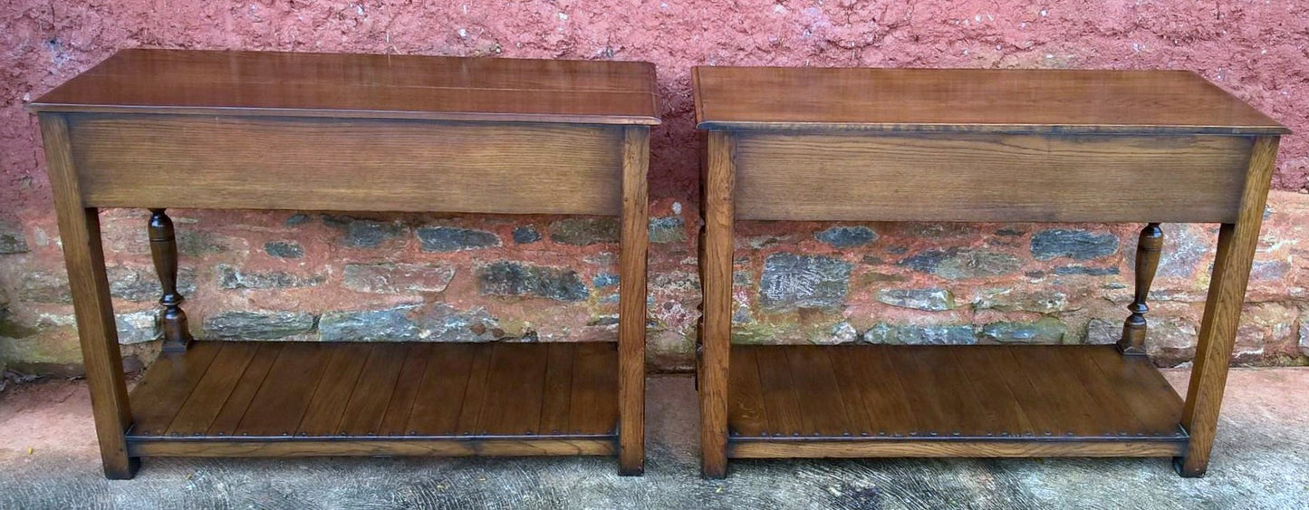Fabulous Pair Of Vintage Solid Oak Side Tables / Serving Tables