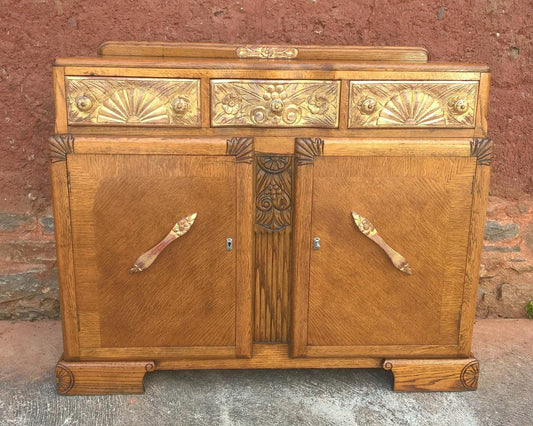 Stunning Vintage Carved Oak Sideboard With Metallic Gilding