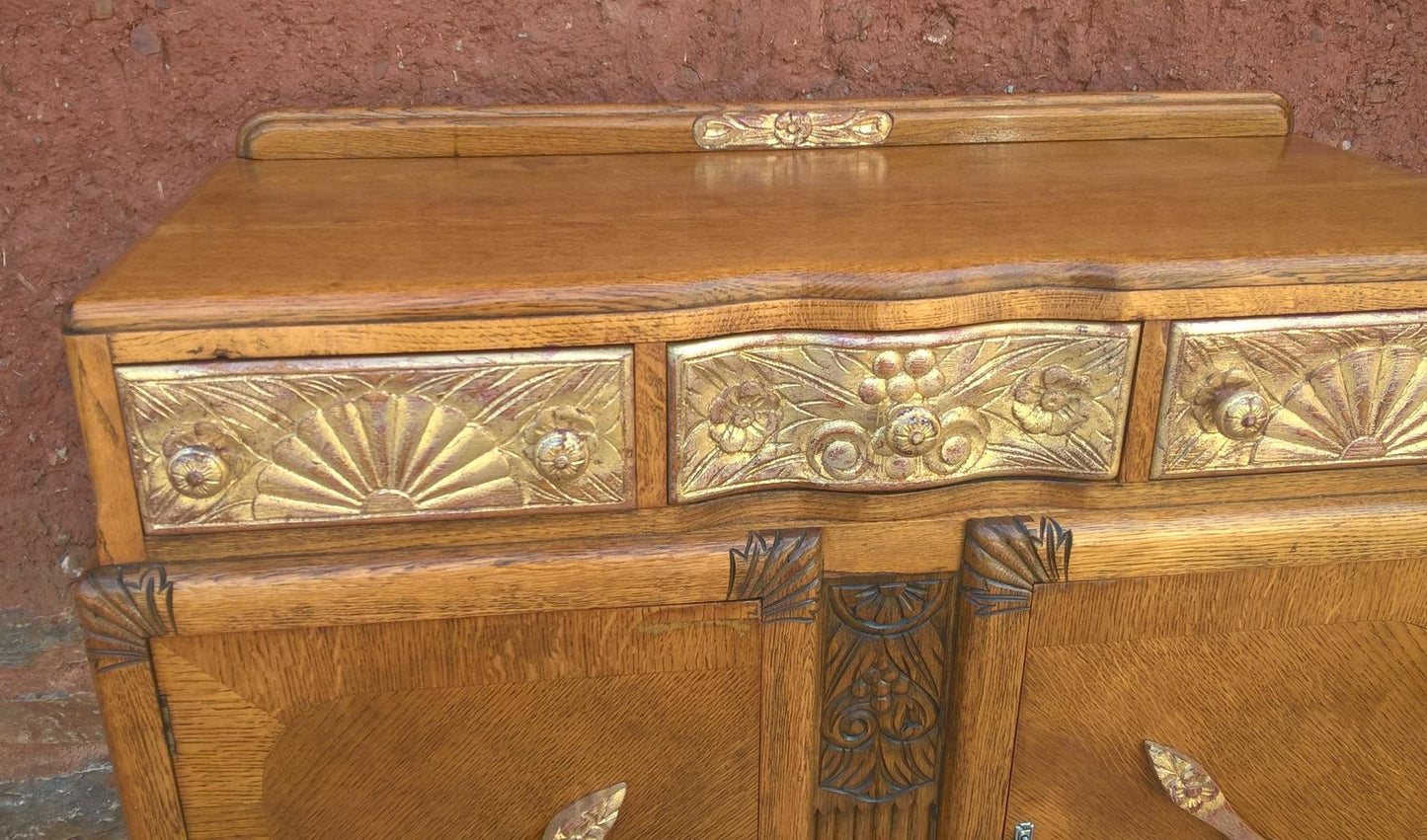 Stunning Vintage Carved Oak Sideboard With Metallic Gilding