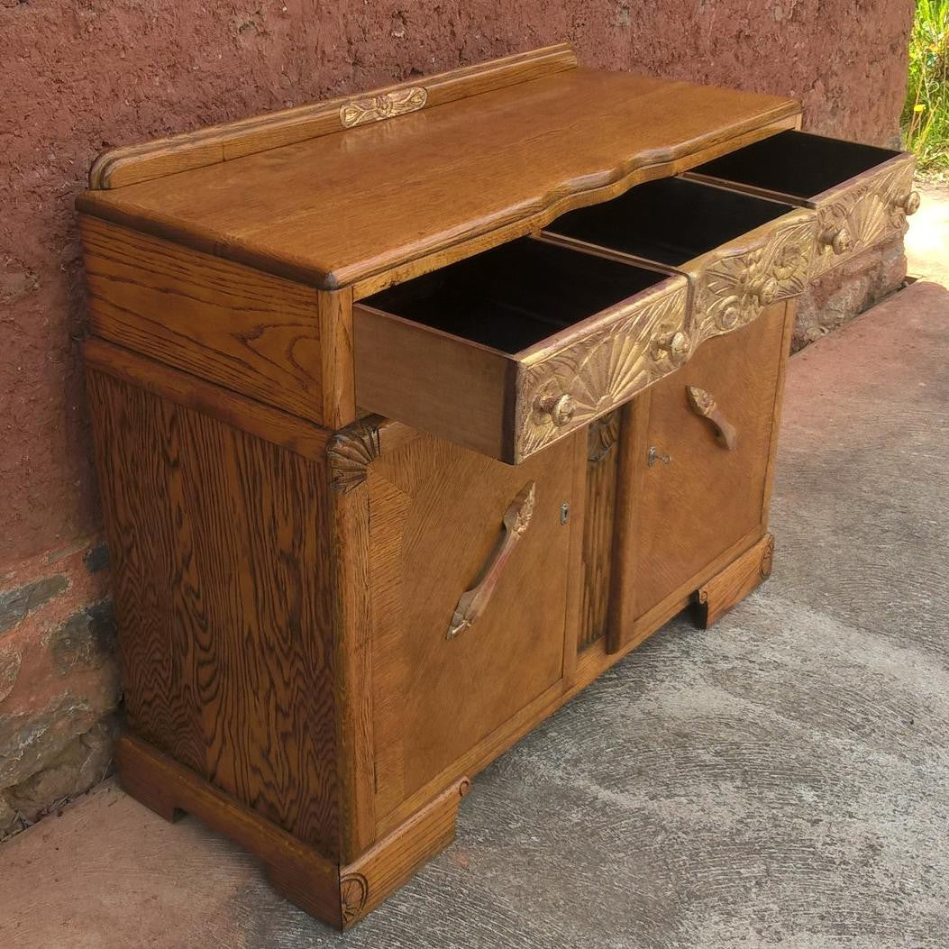 Stunning Vintage Carved Oak Sideboard With Metallic Gilding