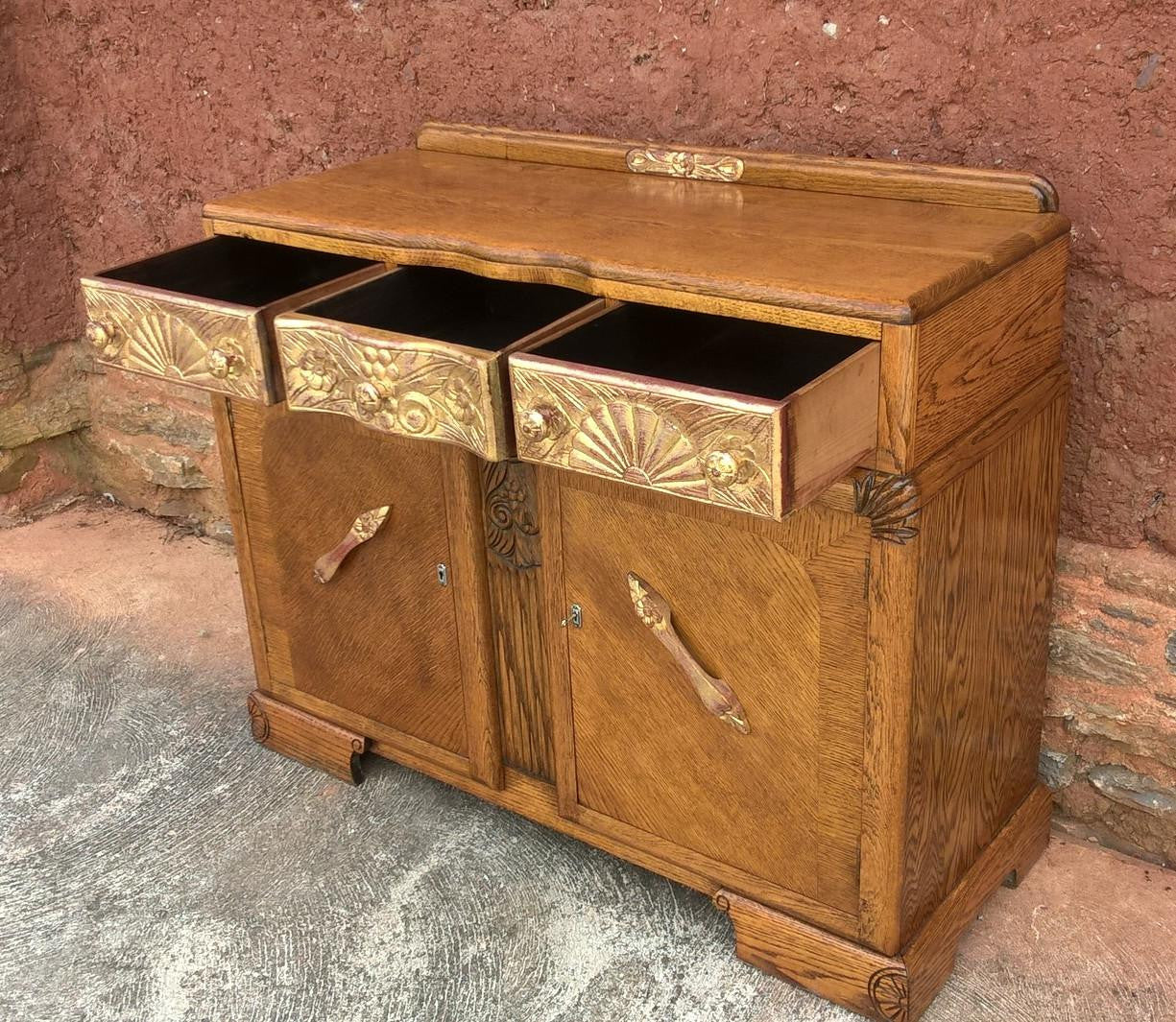 Stunning Vintage Carved Oak Sideboard With Metallic Gilding