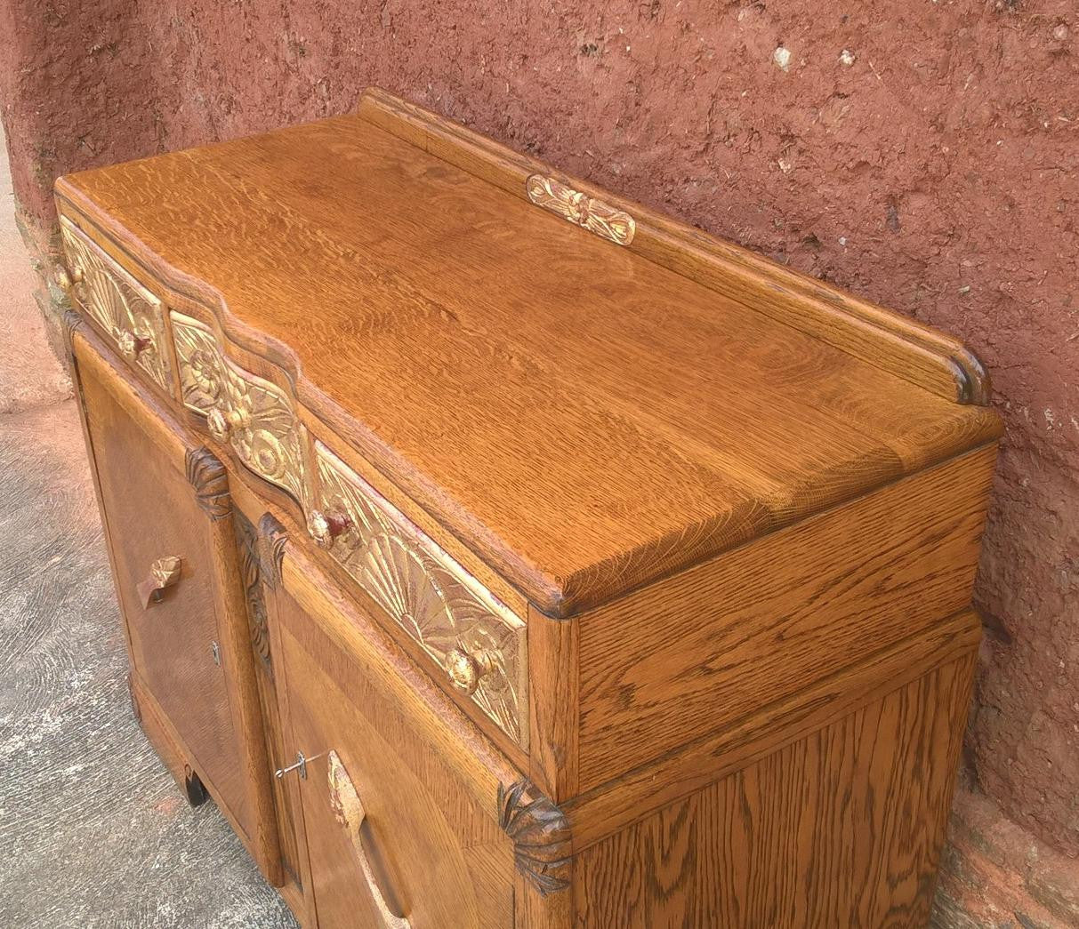 Stunning Vintage Carved Oak Sideboard With Metallic Gilding