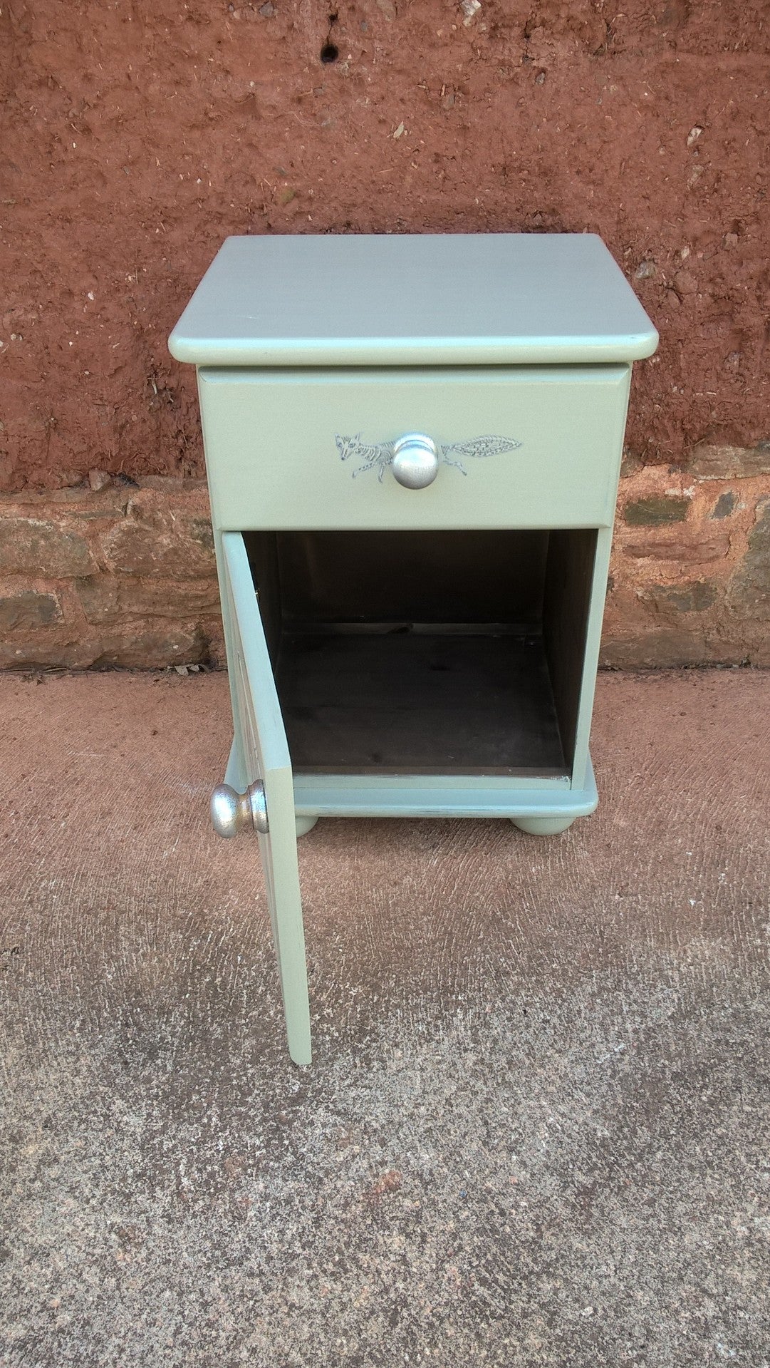 Delightful Pair Of Solid Vintage Pine Bedside Cabinets.