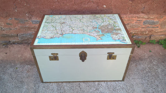 Vintage Travel Trunk / Storage Chest / Coffee Table